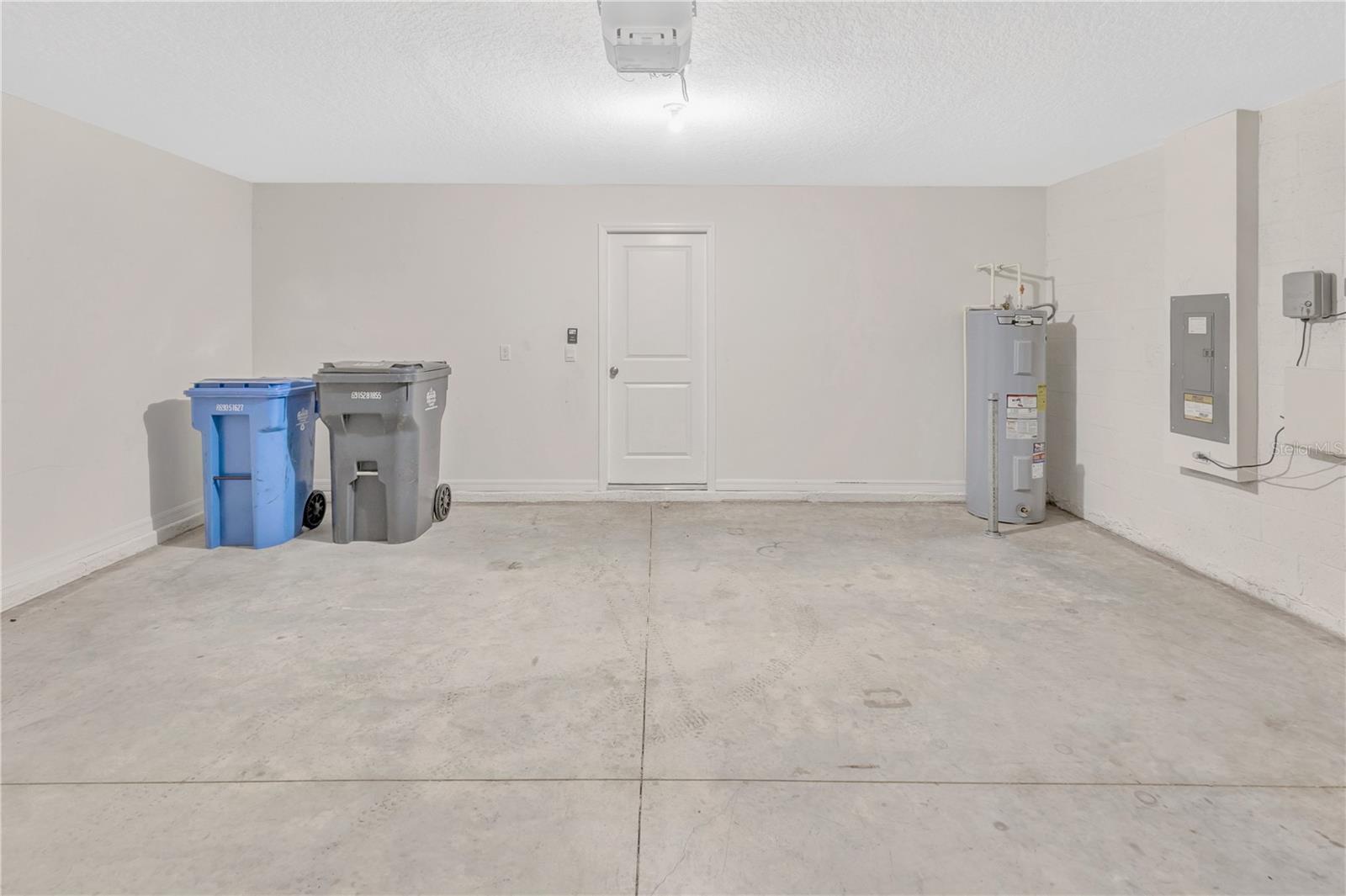 Image 25 of 48 For 5106 Plumeria Drive