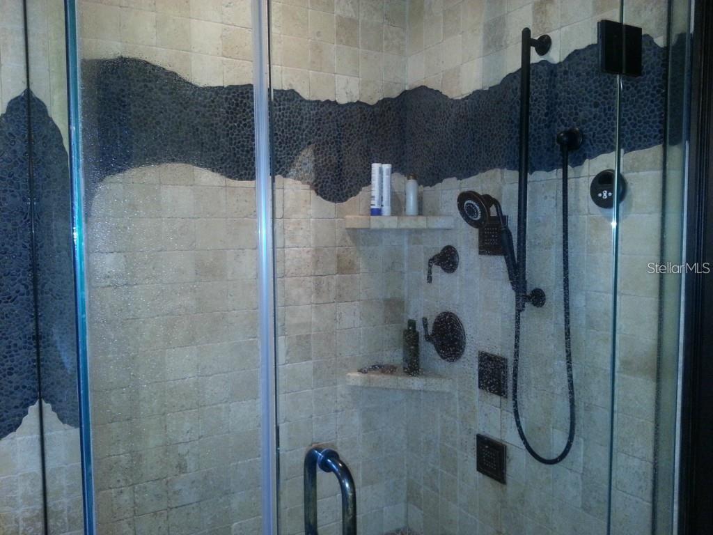 Image 16 of 61 For 1953 Freedom Drive