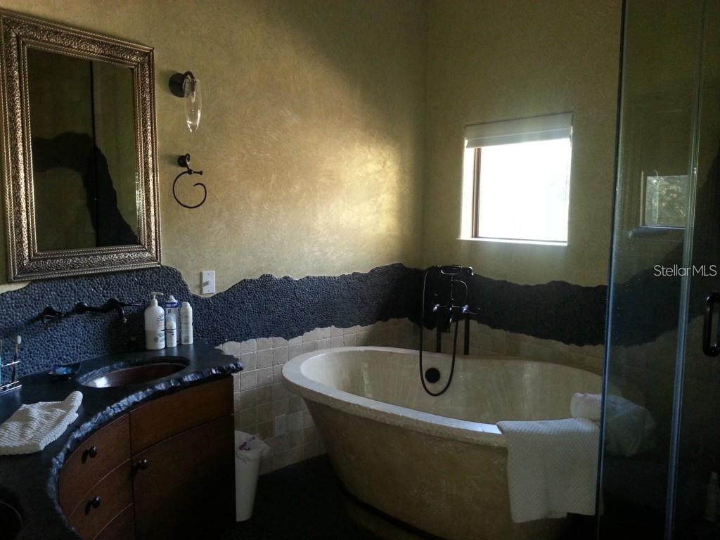 Image 23 of 61 For 1953 Freedom Drive