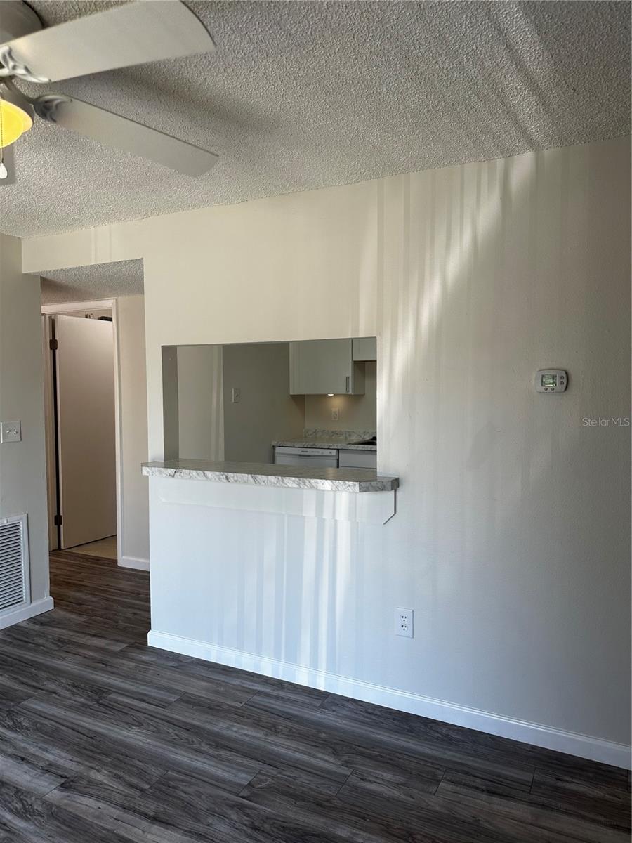 Image 18 of 33 For 124 Loblolly Court F