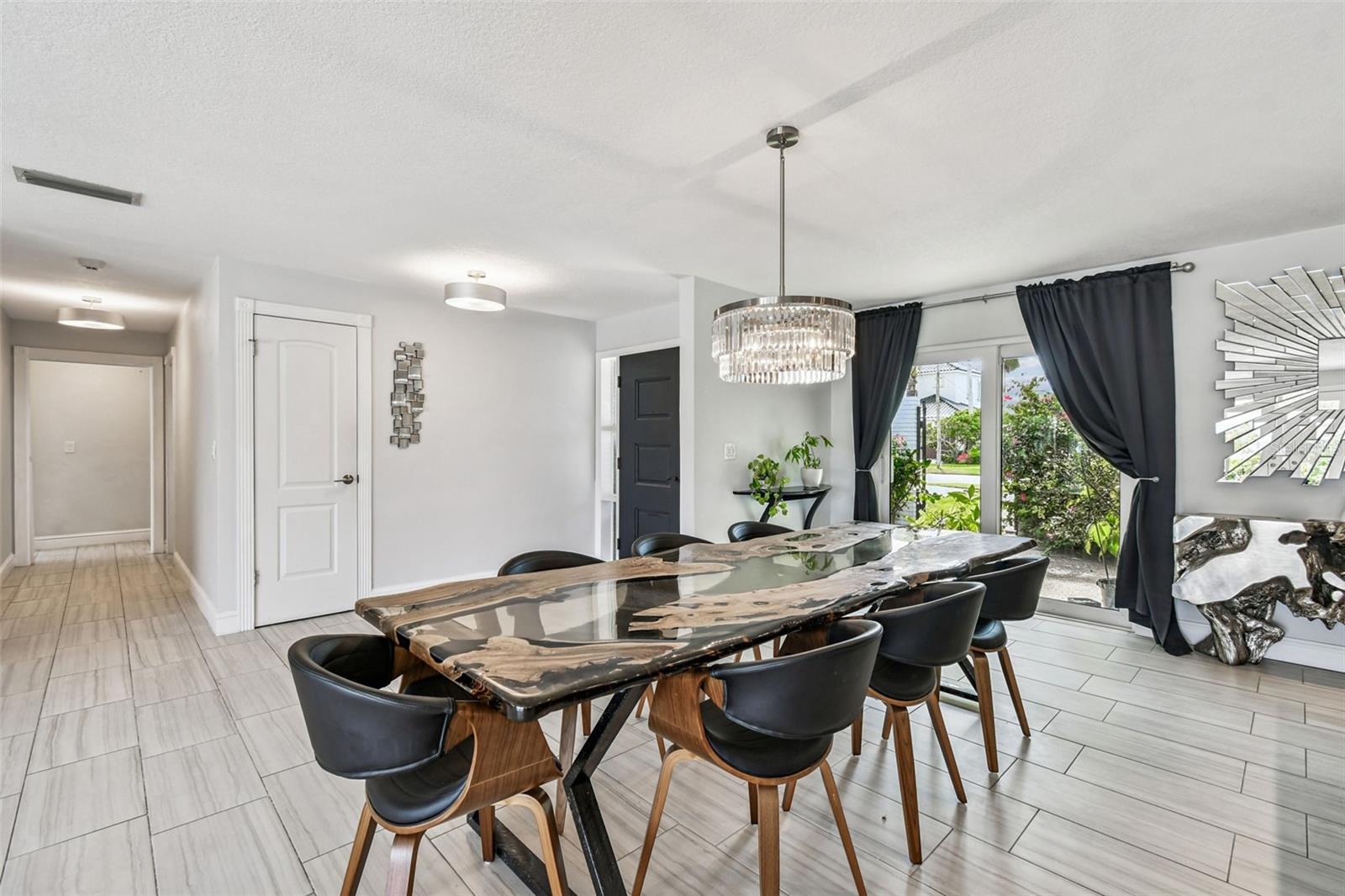 Image 19 of 100 For 221 Howard Drive