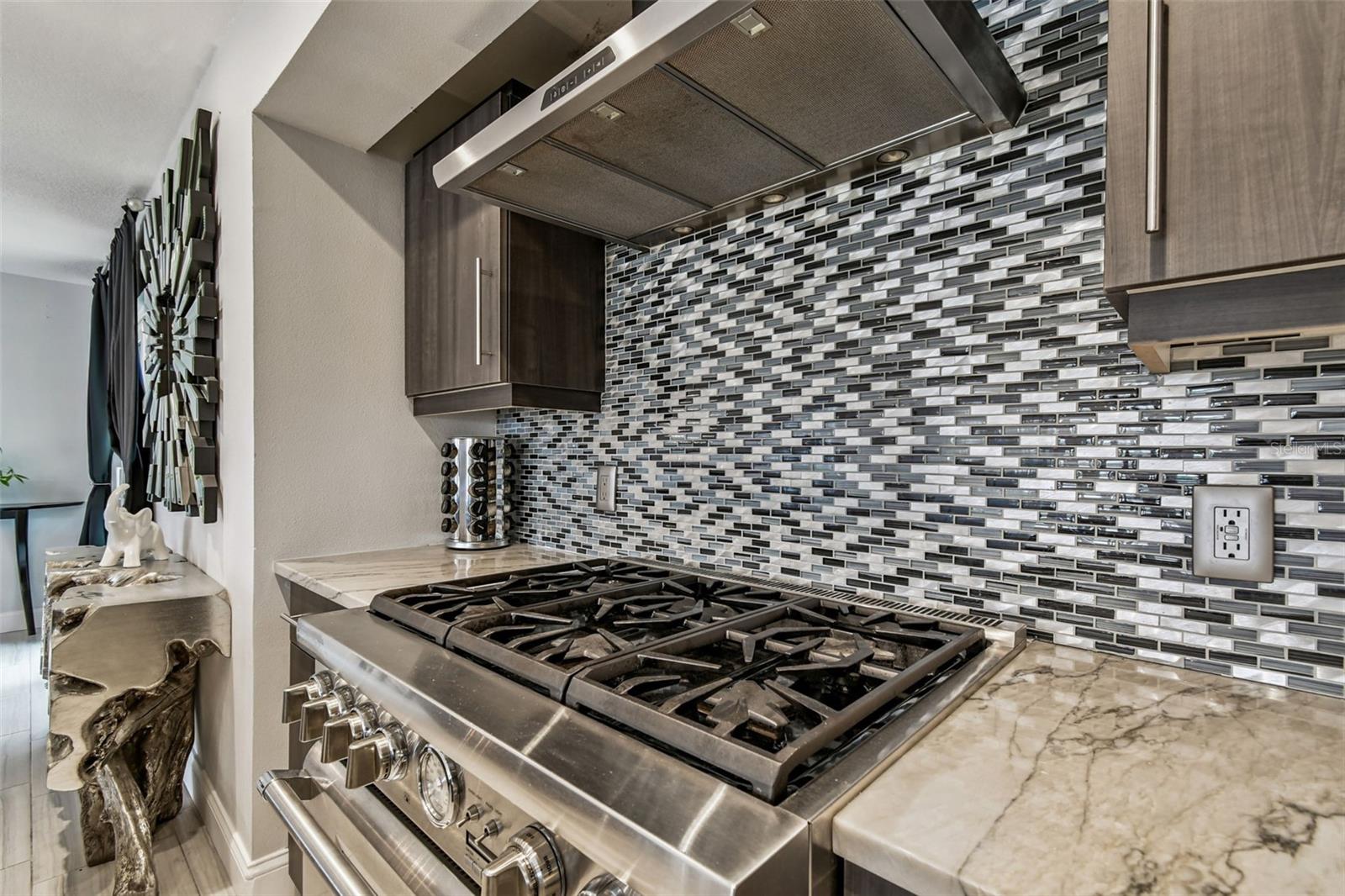 Image 35 of 100 For 221 Howard Drive