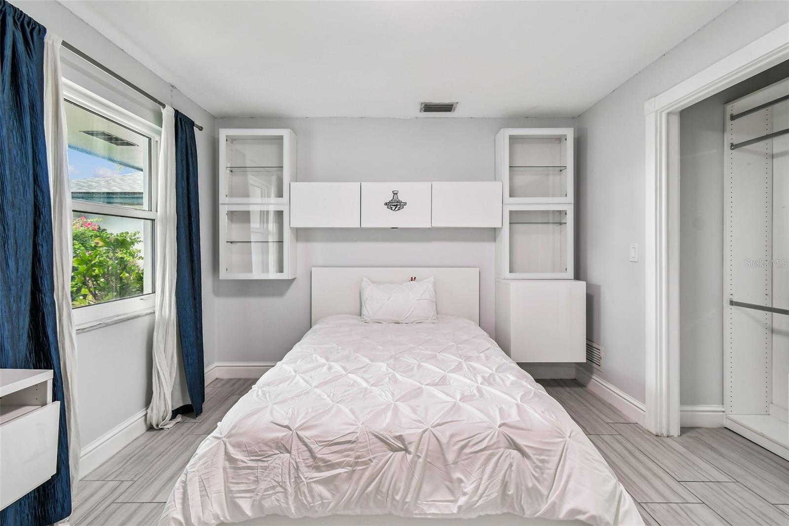 Image 45 of 100 For 221 Howard Drive