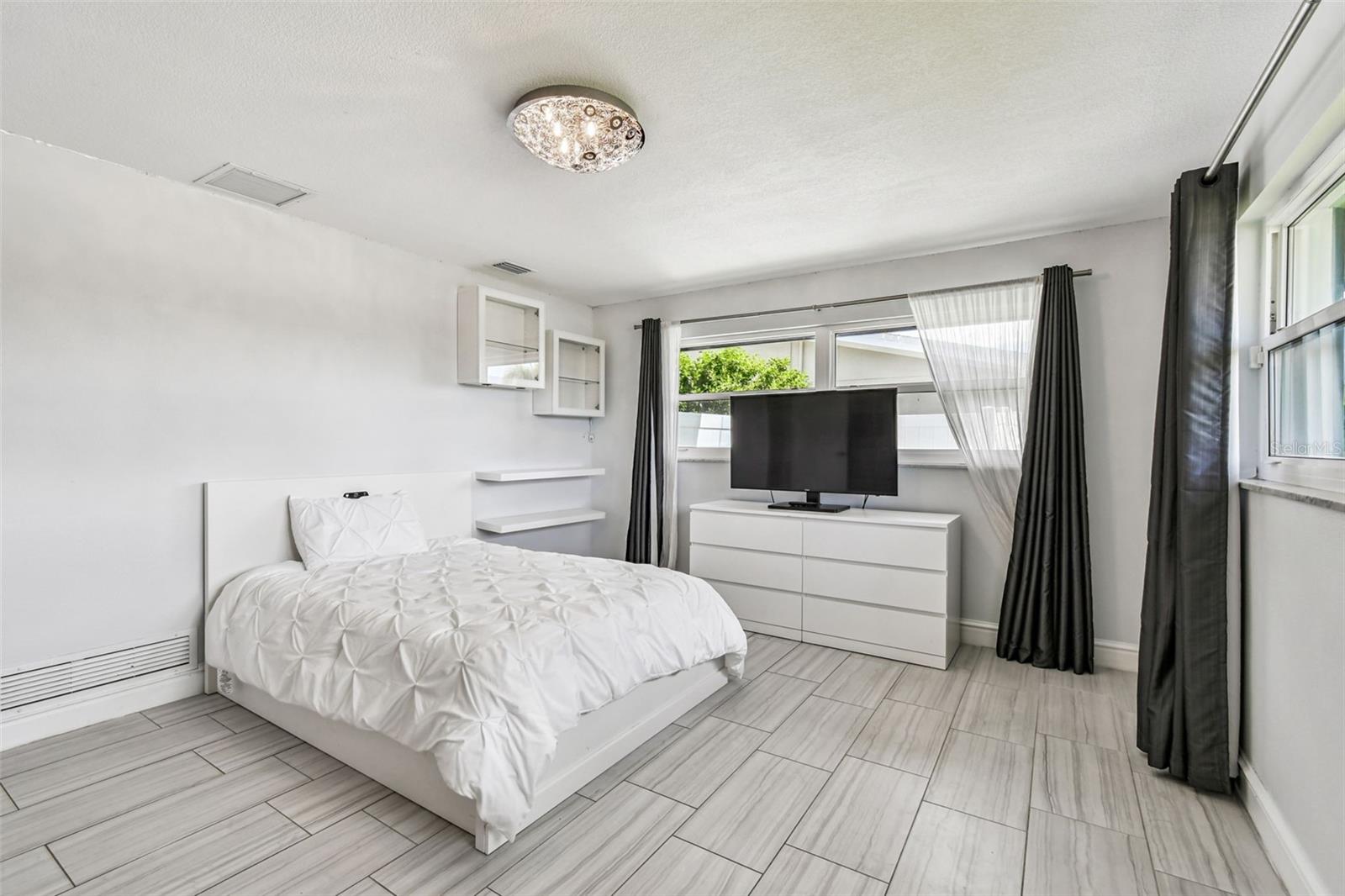 Image 63 of 100 For 221 Howard Drive