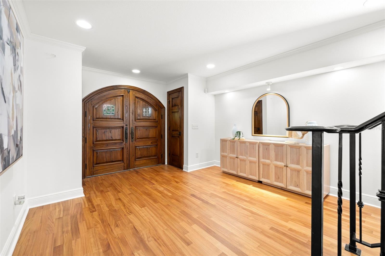 Image 10 of 91 For 7240 Dr Martin Luther King Jr Street S