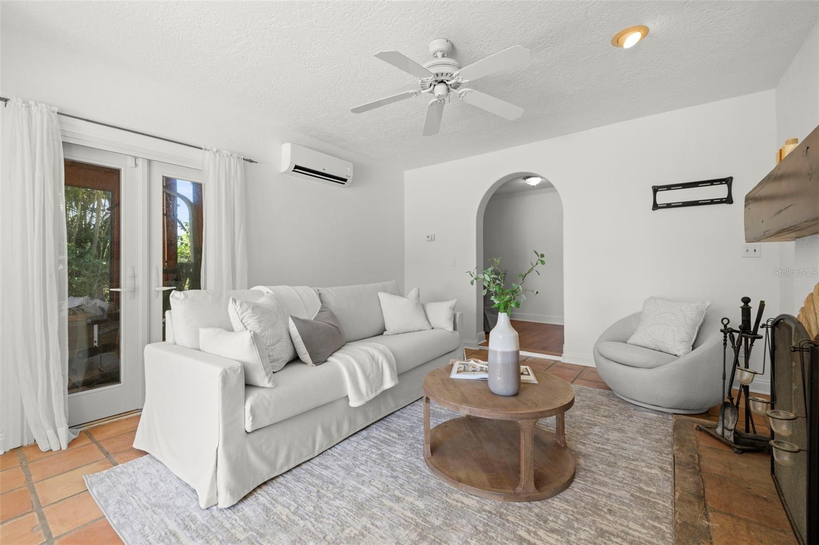 Image 13 of 91 For 7240 Dr Martin Luther King Jr Street S