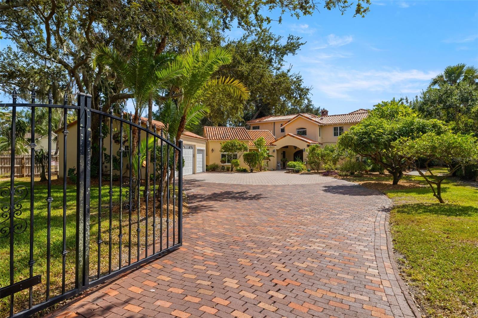 Image 2 of 91 For 7240 Dr Martin Luther King Jr Street S