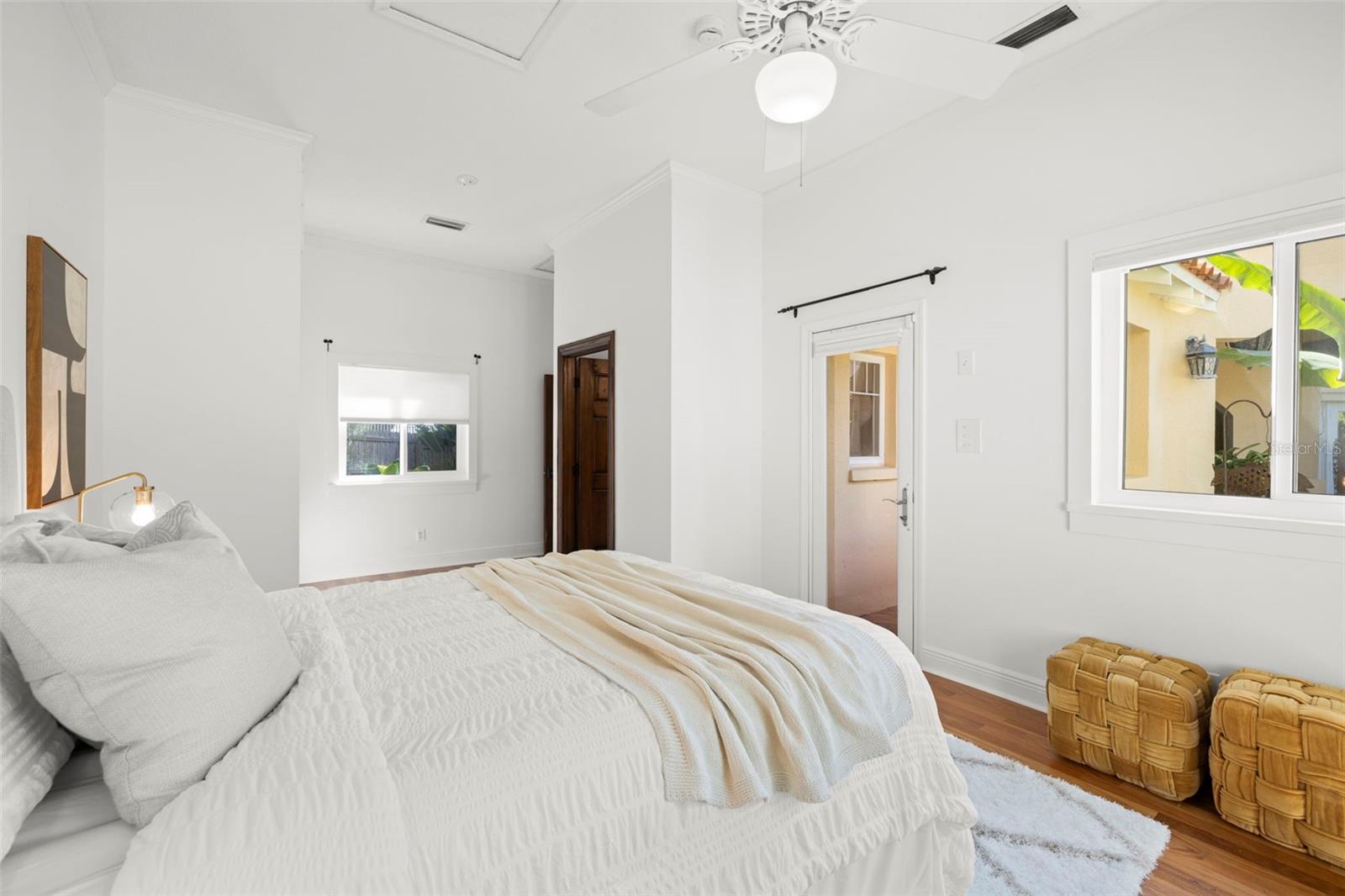 Image 34 of 91 For 7240 Dr Martin Luther King Jr Street S