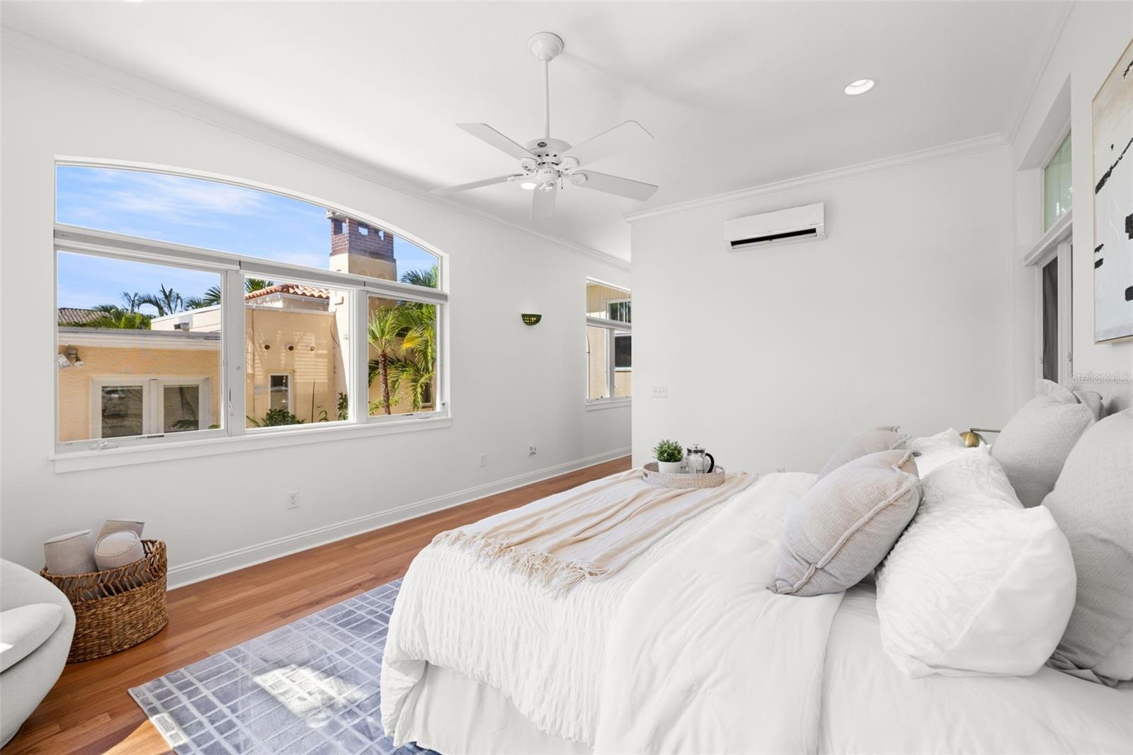 Image 56 of 91 For 7240 Dr Martin Luther King Jr Street S