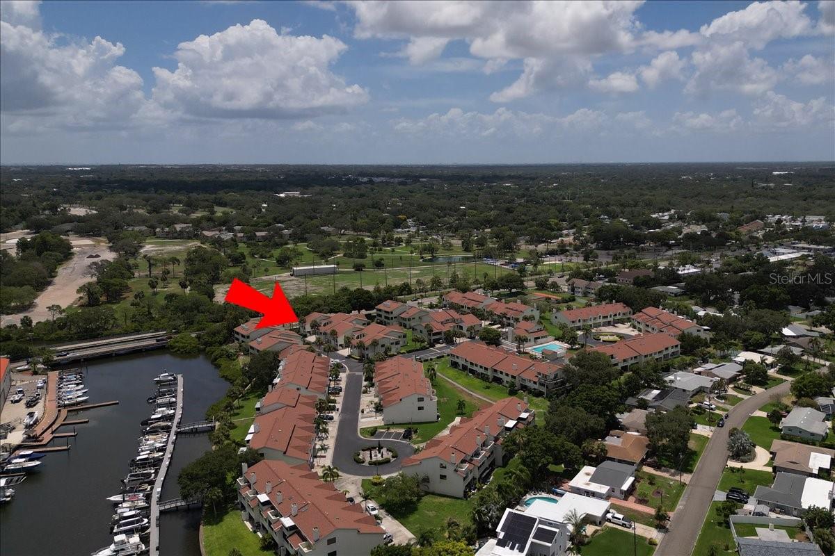 Image 45 of 50 For 637 Drake Lane N