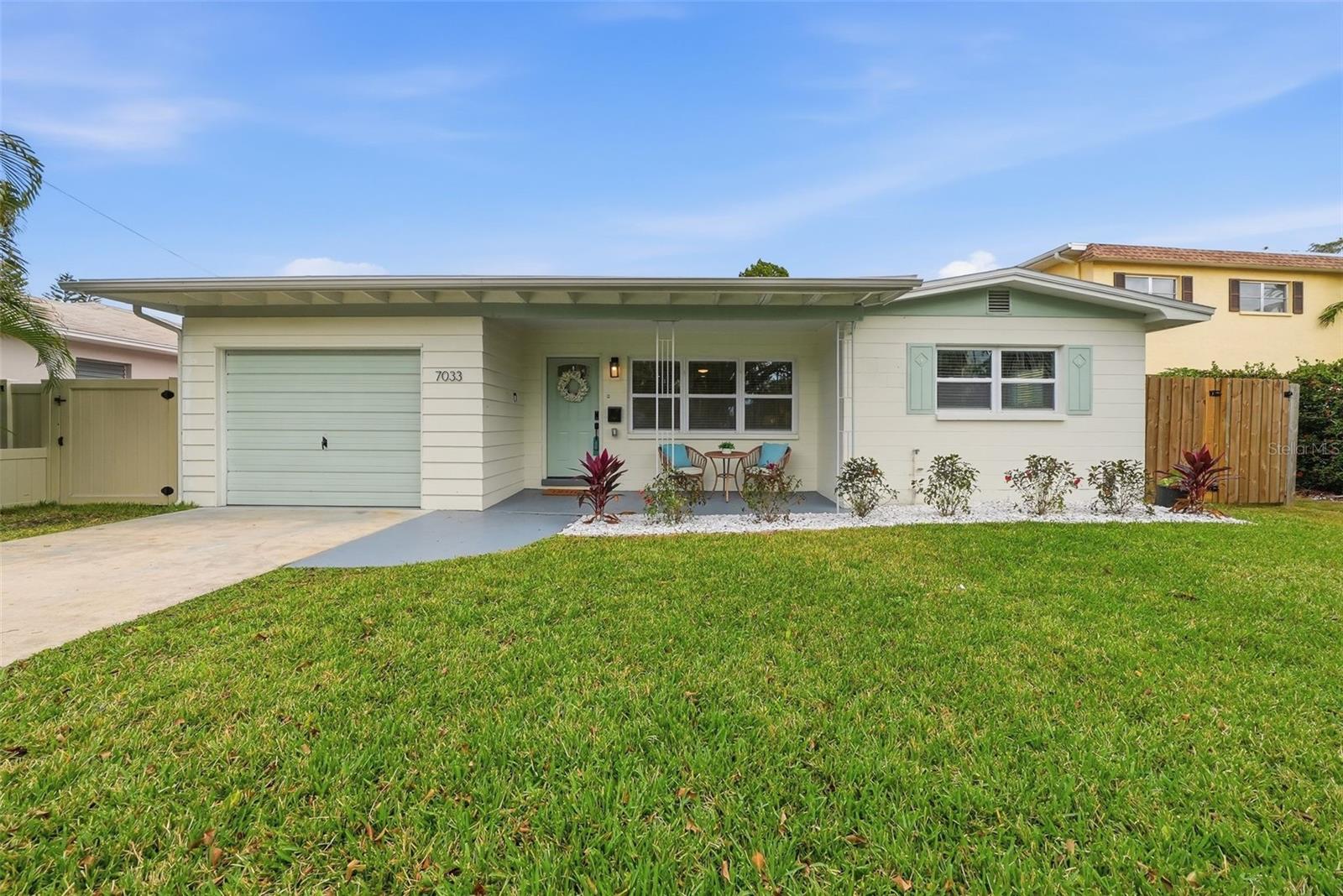 Details for 7033 Hibiscus Avenue S, SOUTH PASADENA, FL 33707
