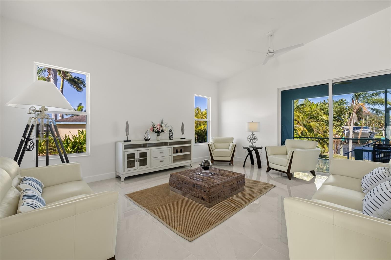 Image 20 of 45 For 2170 Barbados Avenue