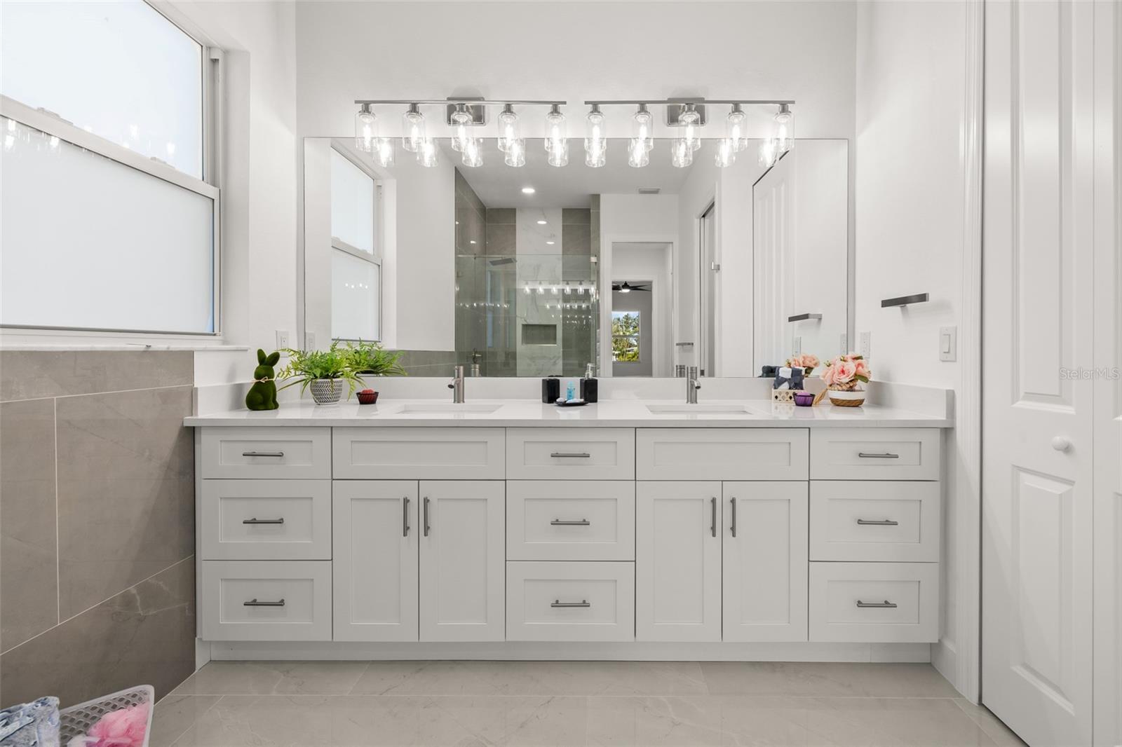 Image 29 of 45 For 2170 Barbados Avenue