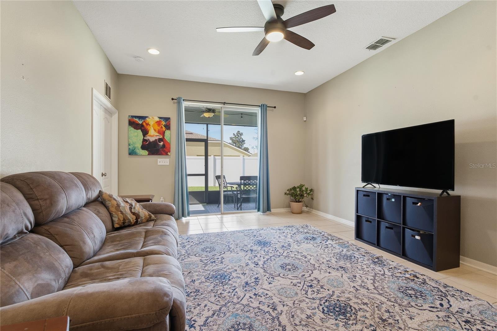 Image 12 of 54 For 30513 Latourette Drive