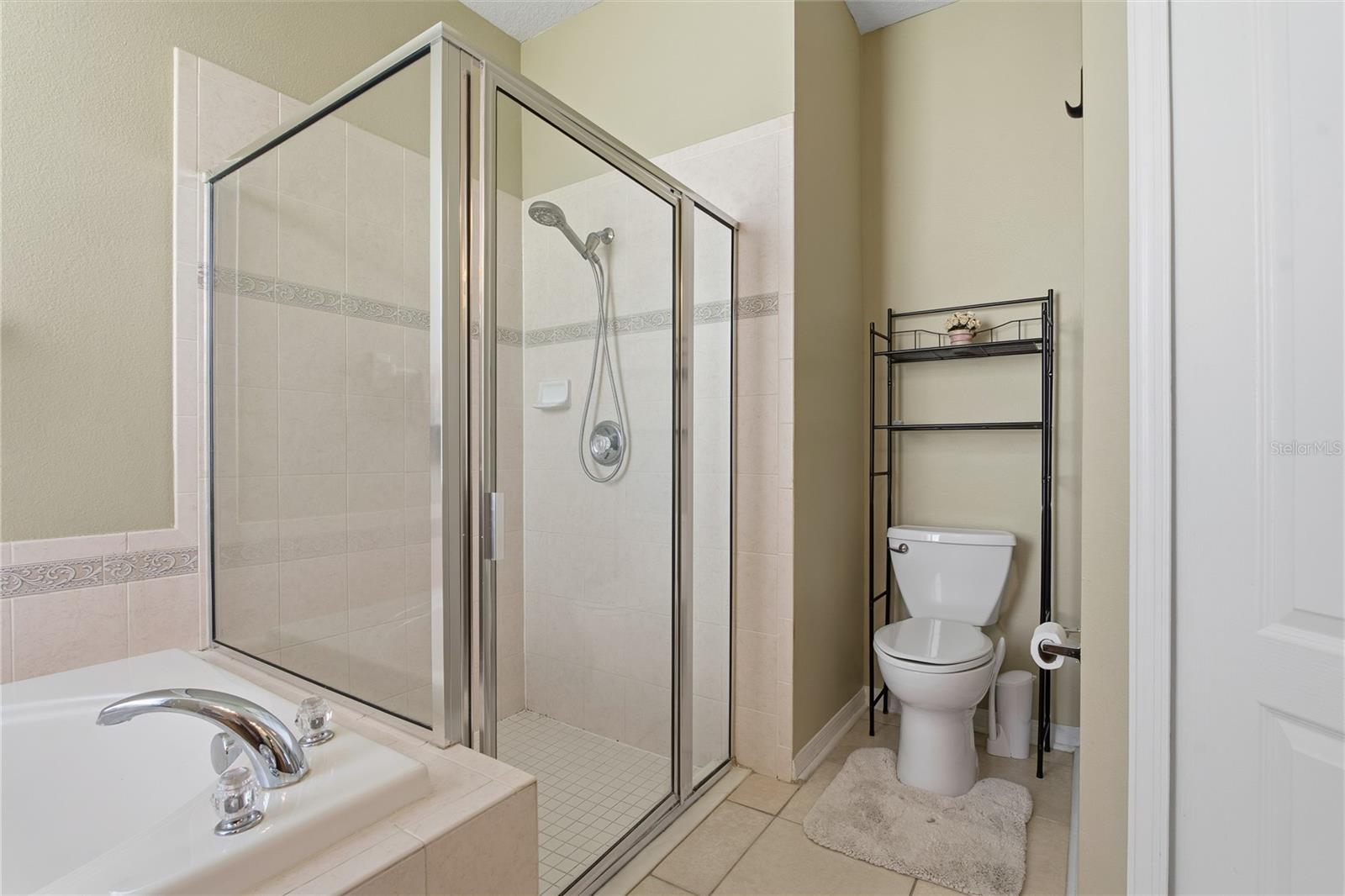 Image 19 of 54 For 30513 Latourette Drive