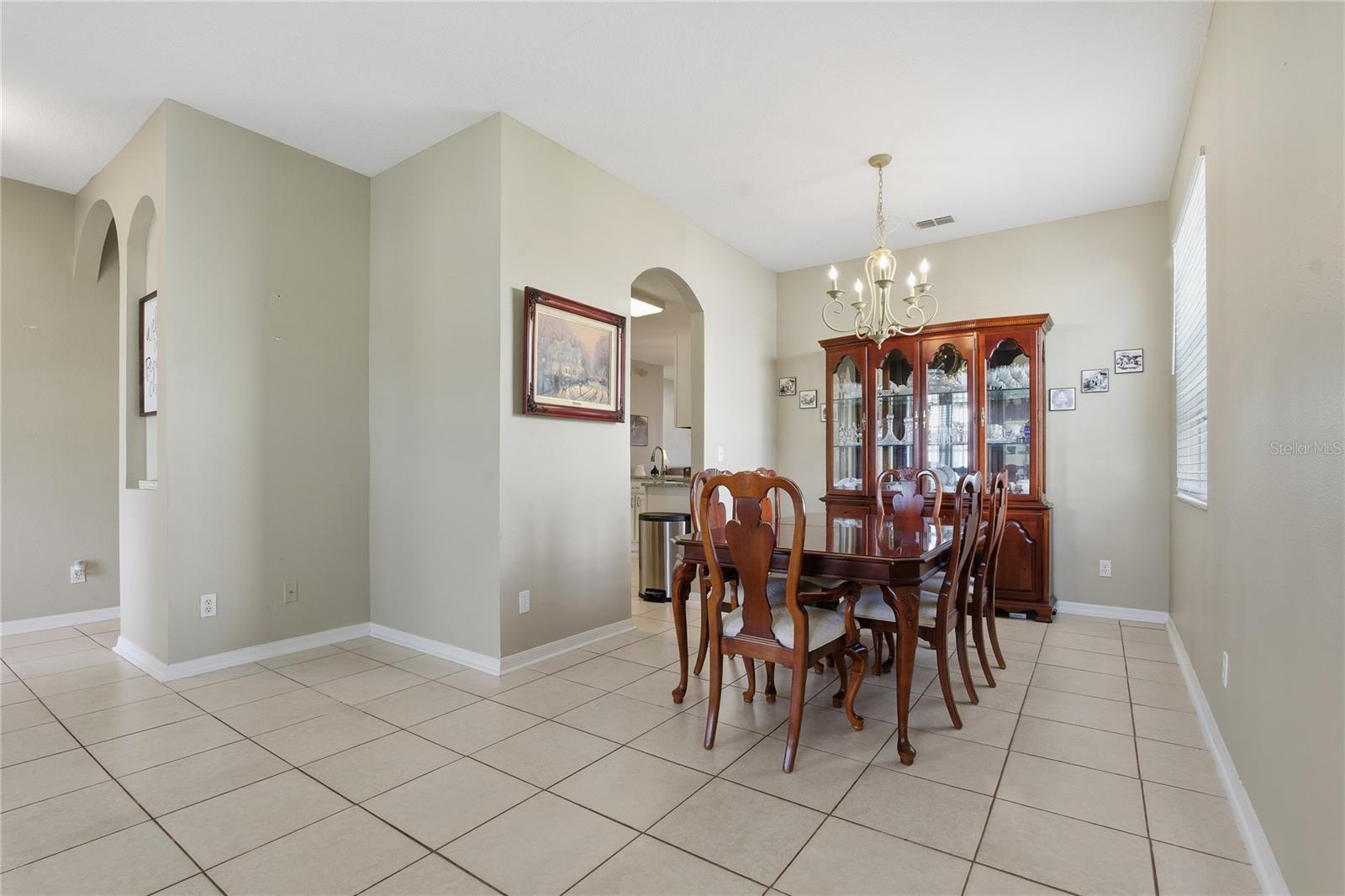 Image 5 of 54 For 30513 Latourette Drive