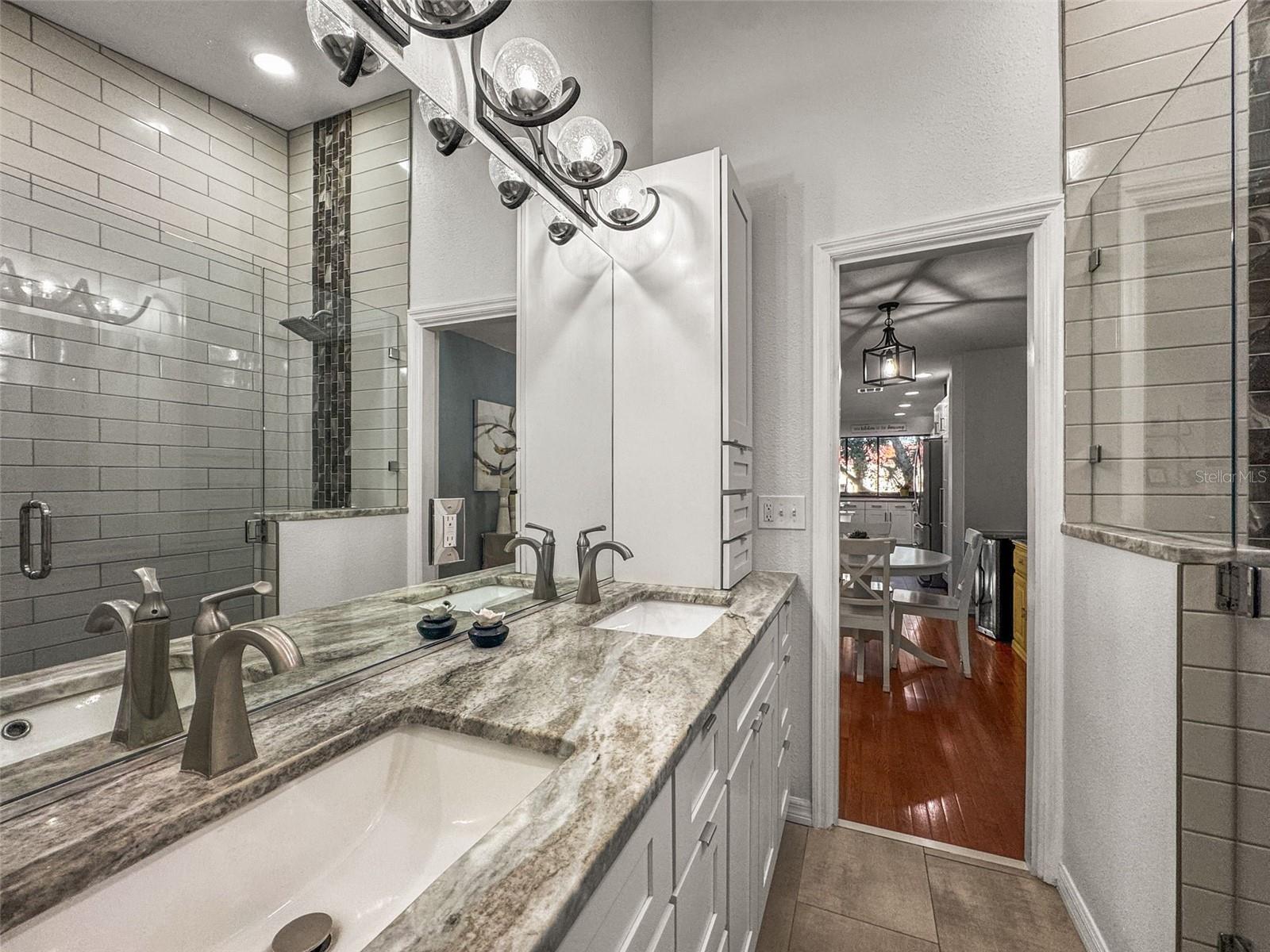 Image 14 of 81 For 2363 Hanover Drive