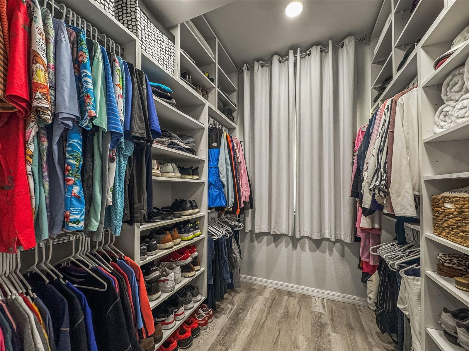 Image 19 of 81 For 2363 Hanover Drive