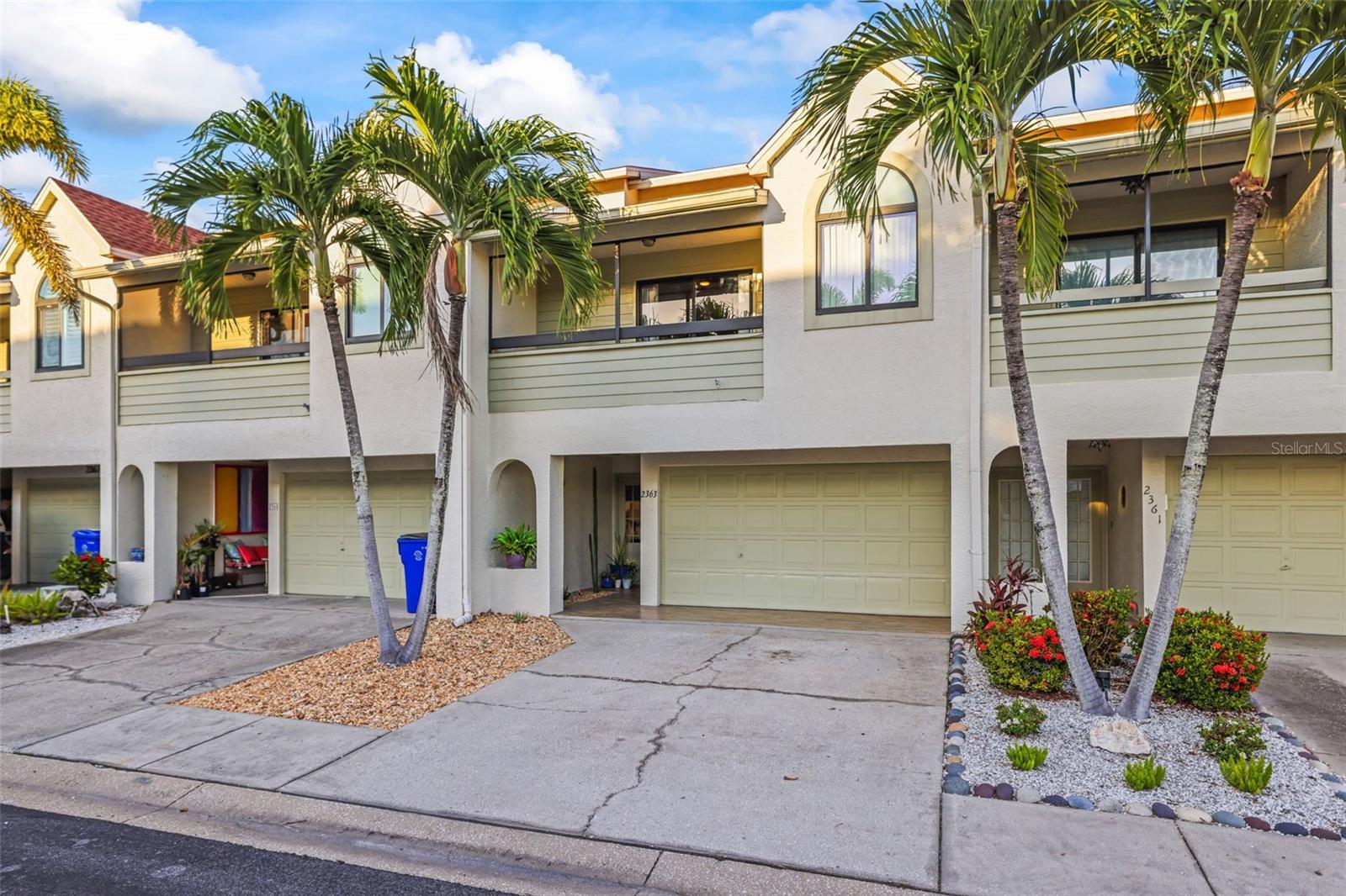 Image 2 of 81 For 2363 Hanover Drive