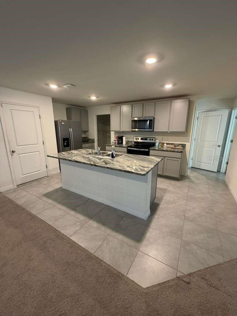 Image 5 of 12 For 7530 Broad Pointe Drive