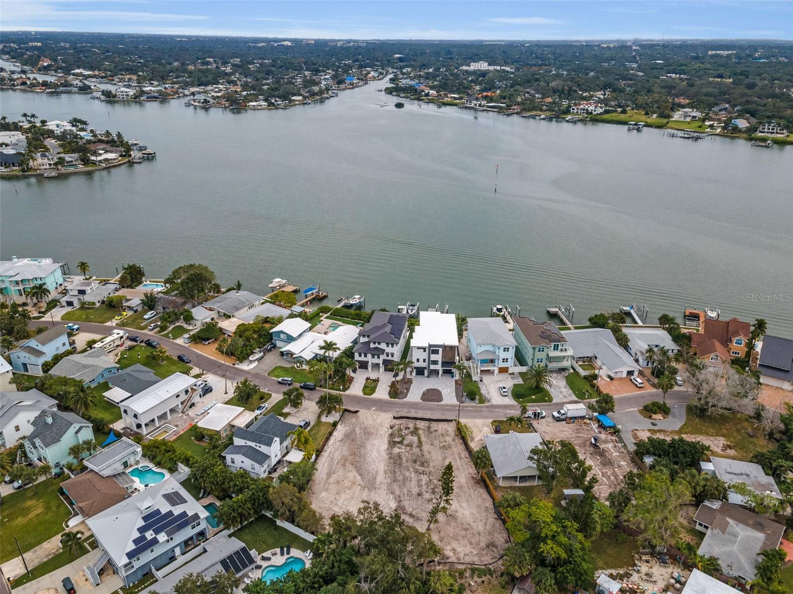 Image 8 of 9 For 370 12th Avenue