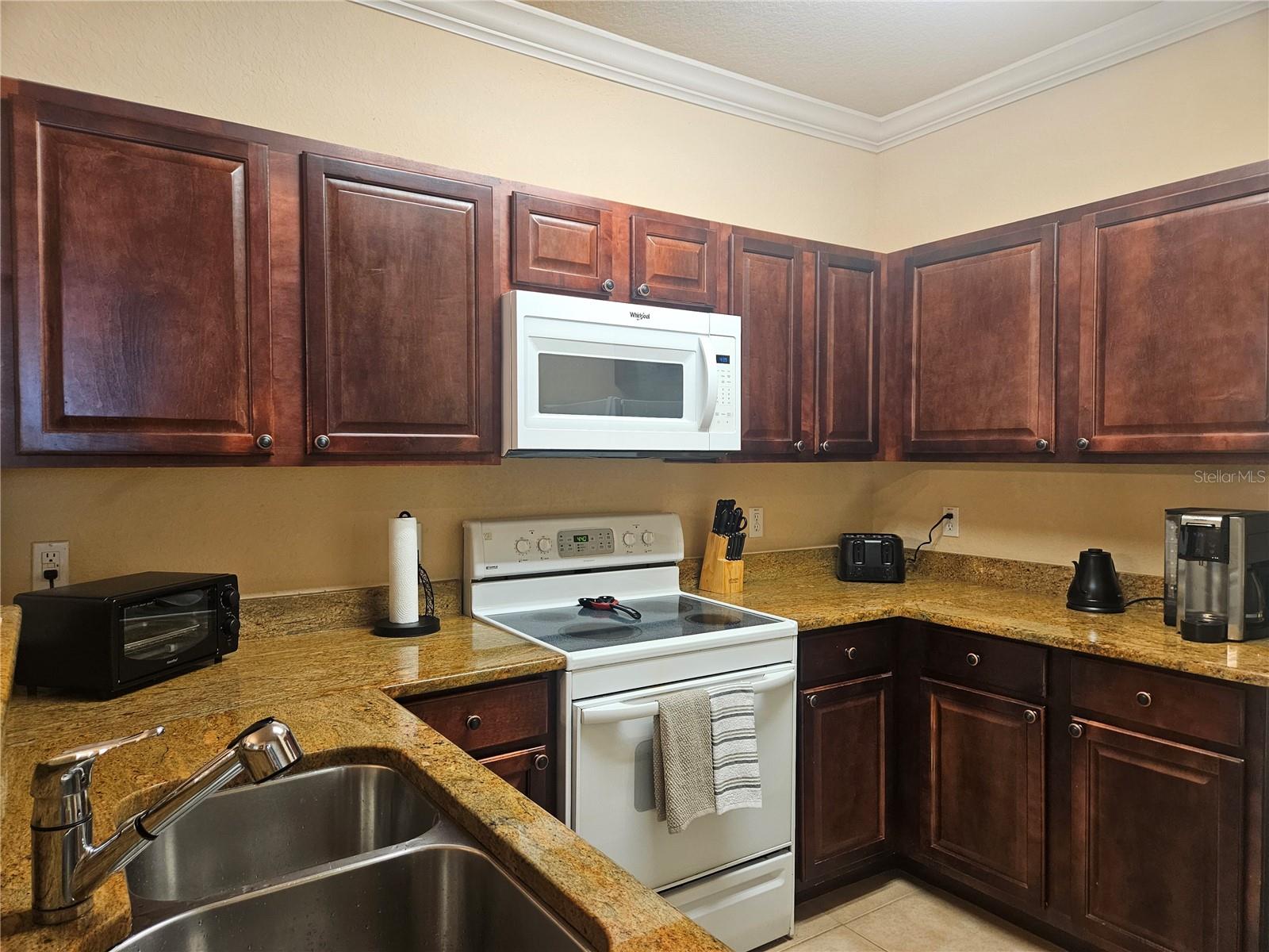 Image 12 of 52 For 8000 Tuscany Way 4207