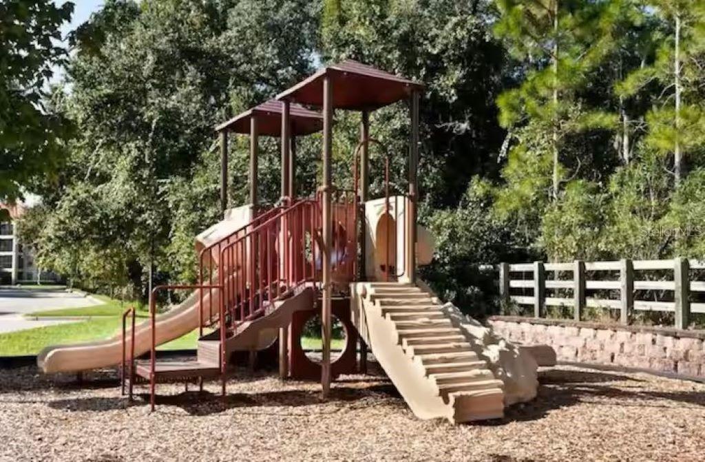 Image 27 of 52 For 8000 Tuscany Way 4207