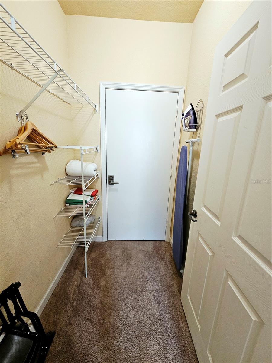 Image 31 of 52 For 8000 Tuscany Way 4207