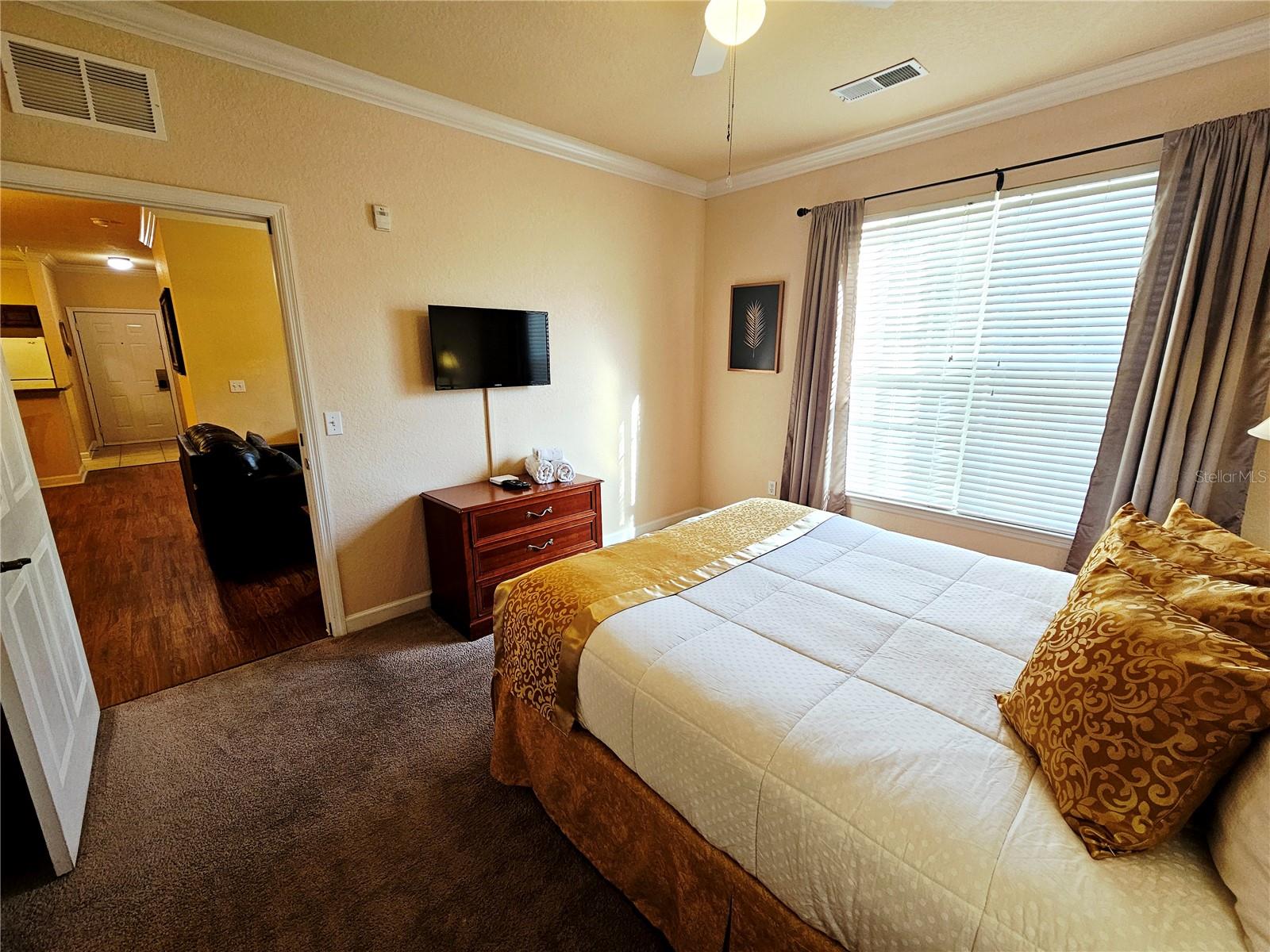 Image 6 of 52 For 8000 Tuscany Way 4207