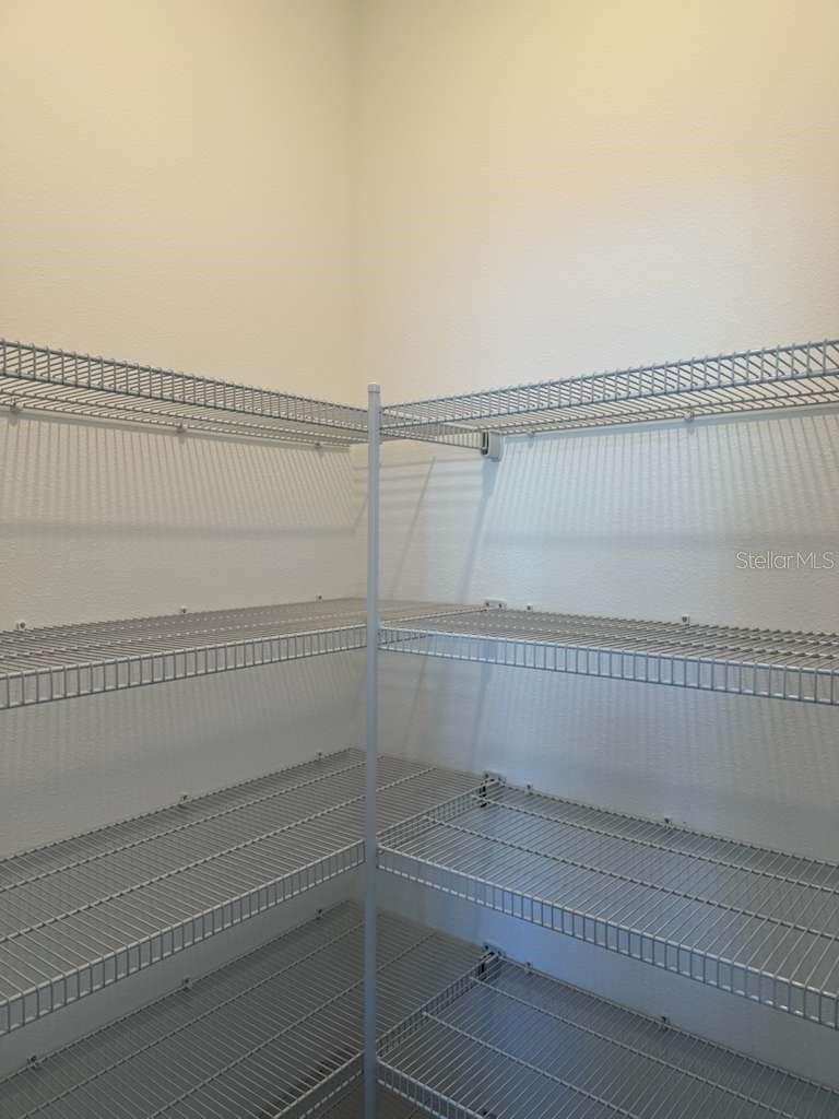 Image 18 of 26 For 11640 Glenside Terrace