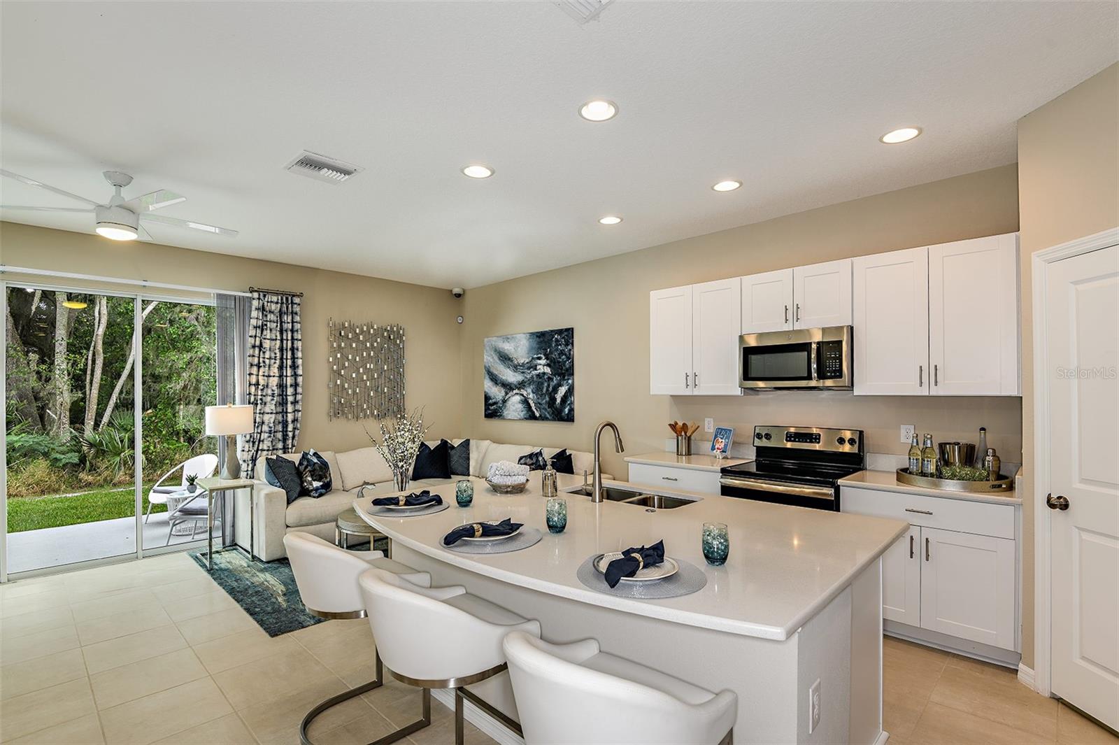 Image 5 of 26 For 11640 Glenside Terrace