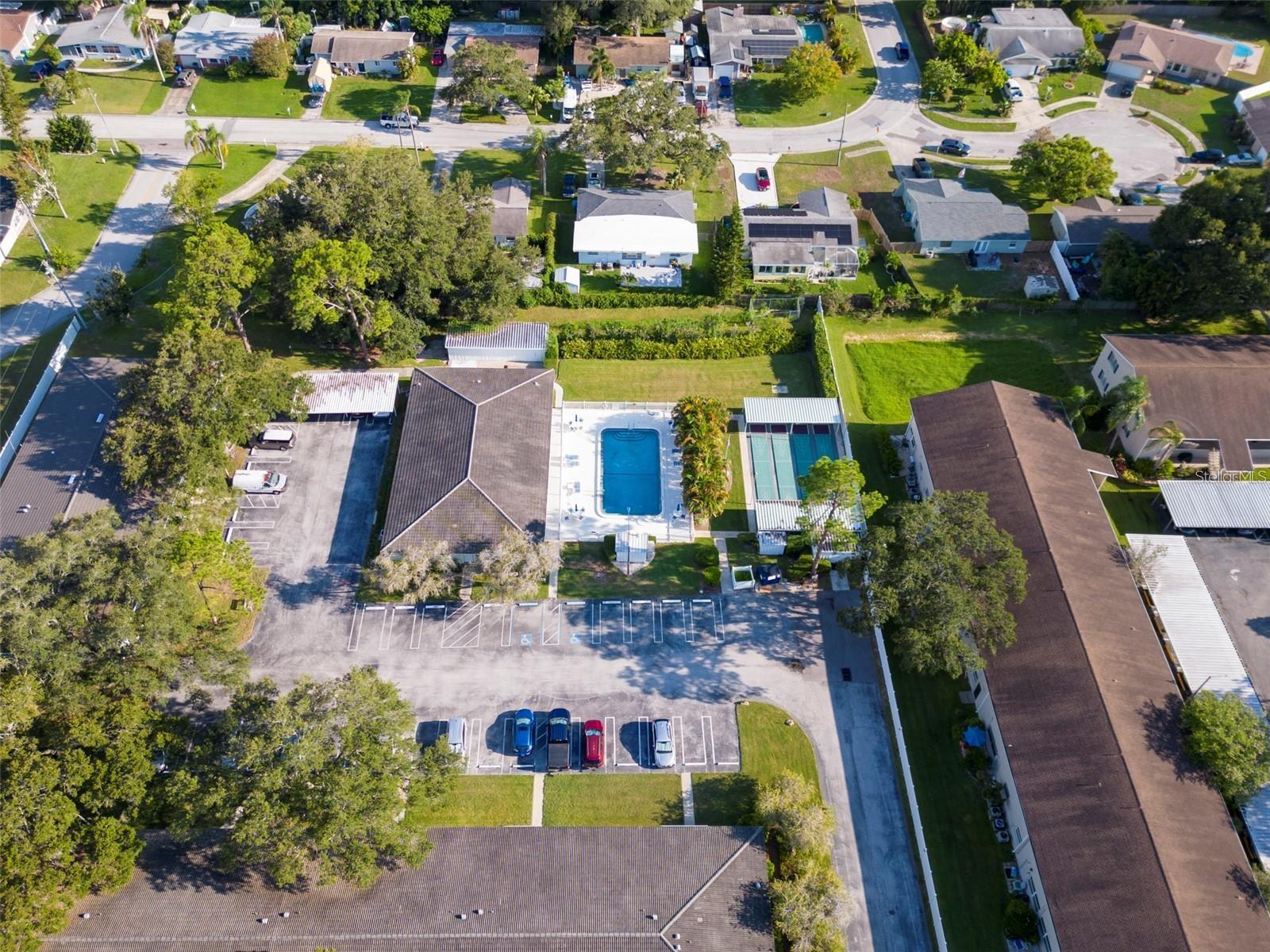 Image 16 of 20 For 11200 102nd Avenue 123