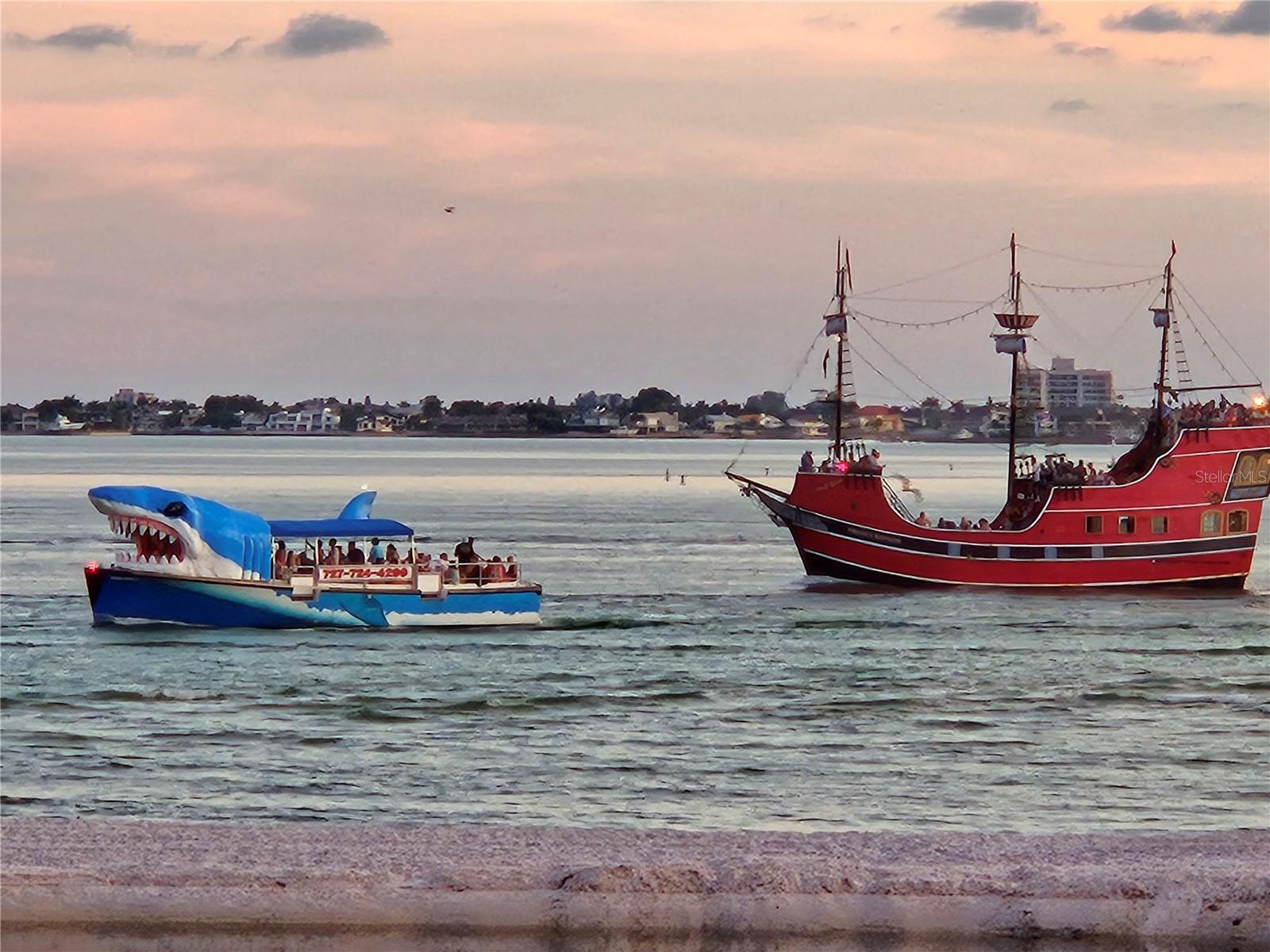 Image 3 of 25 For 800 Gulfview Boulevard 607