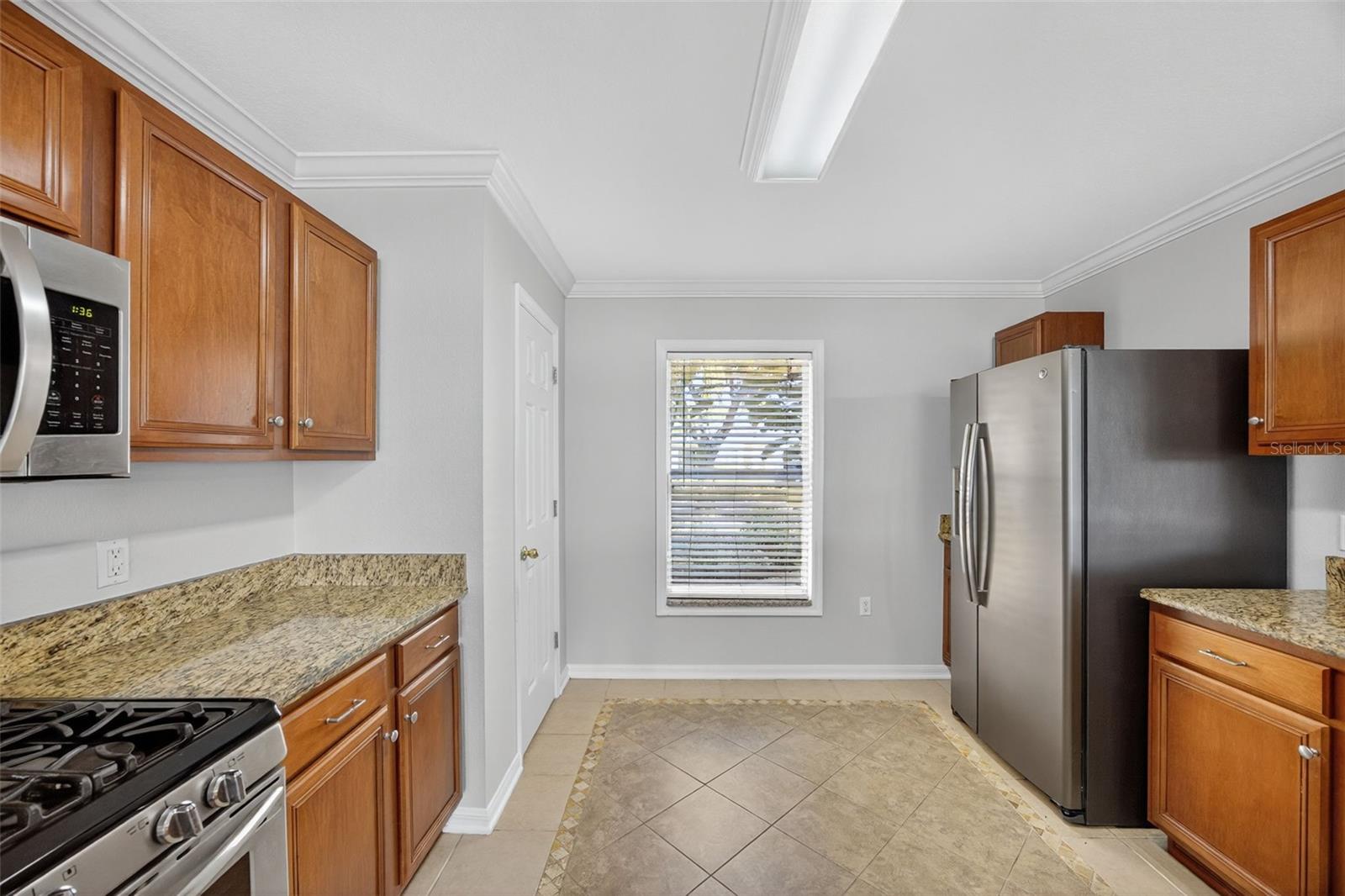 Image 8 of 55 For 6611 Gates Pointe Way