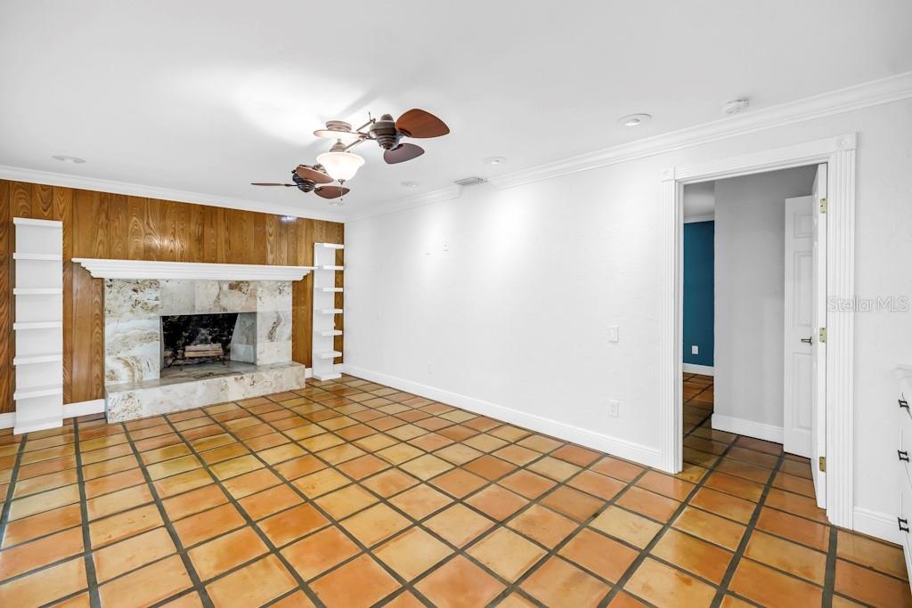 Image 12 of 35 For 11174 90th Terrace