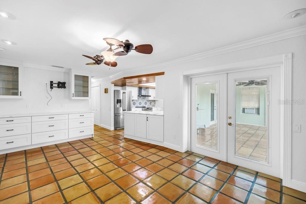 Image 14 of 35 For 11174 90th Terrace