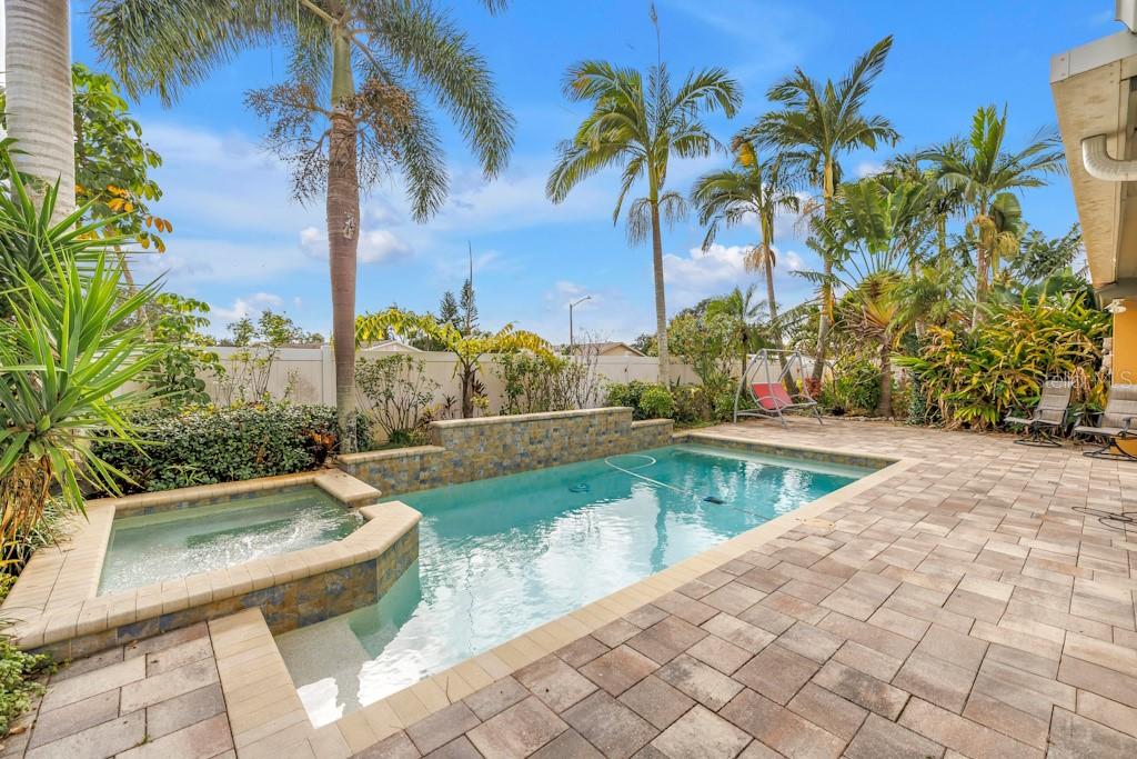 Image 31 of 35 For 11174 90th Terrace