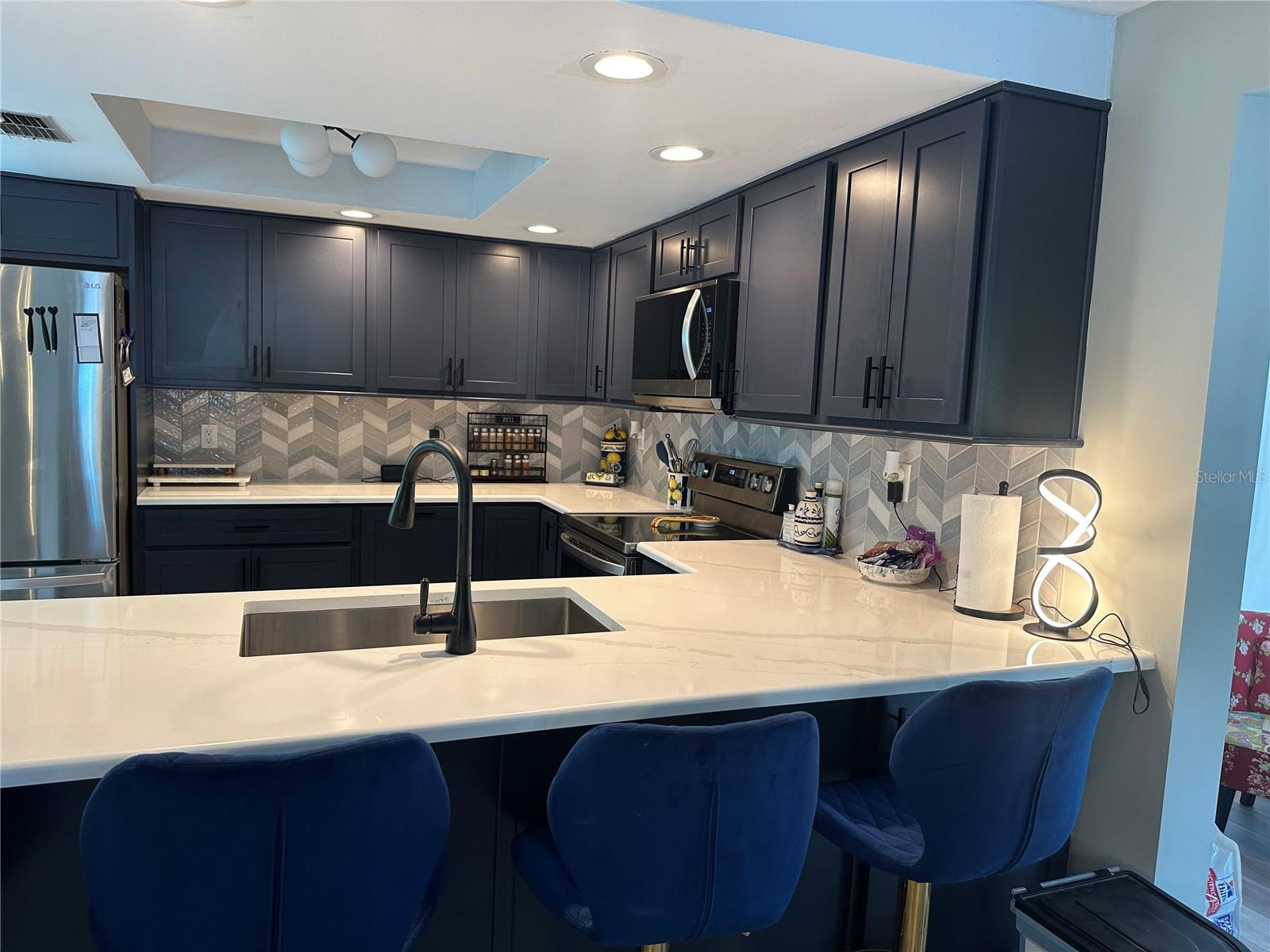 Image 11 of 59 For 9781 Halls River Road