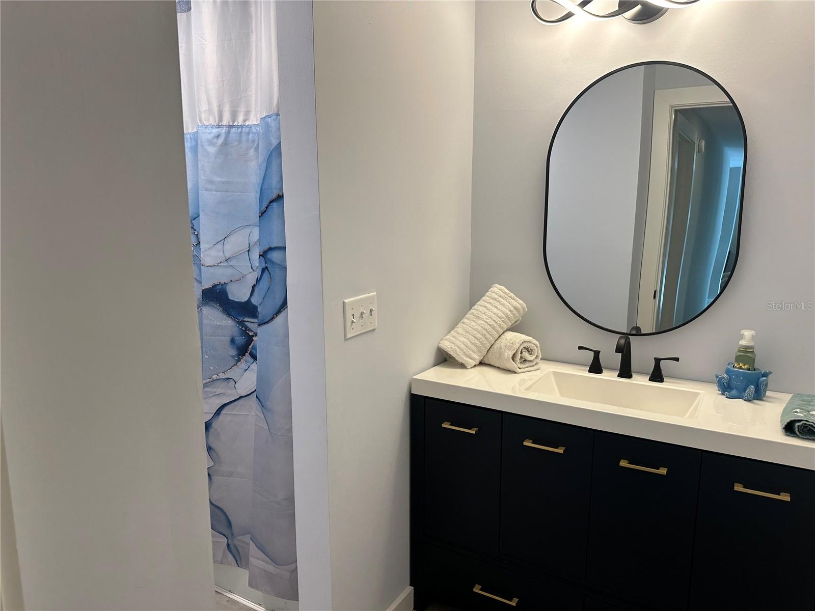 Image 24 of 59 For 9781 Halls River Road