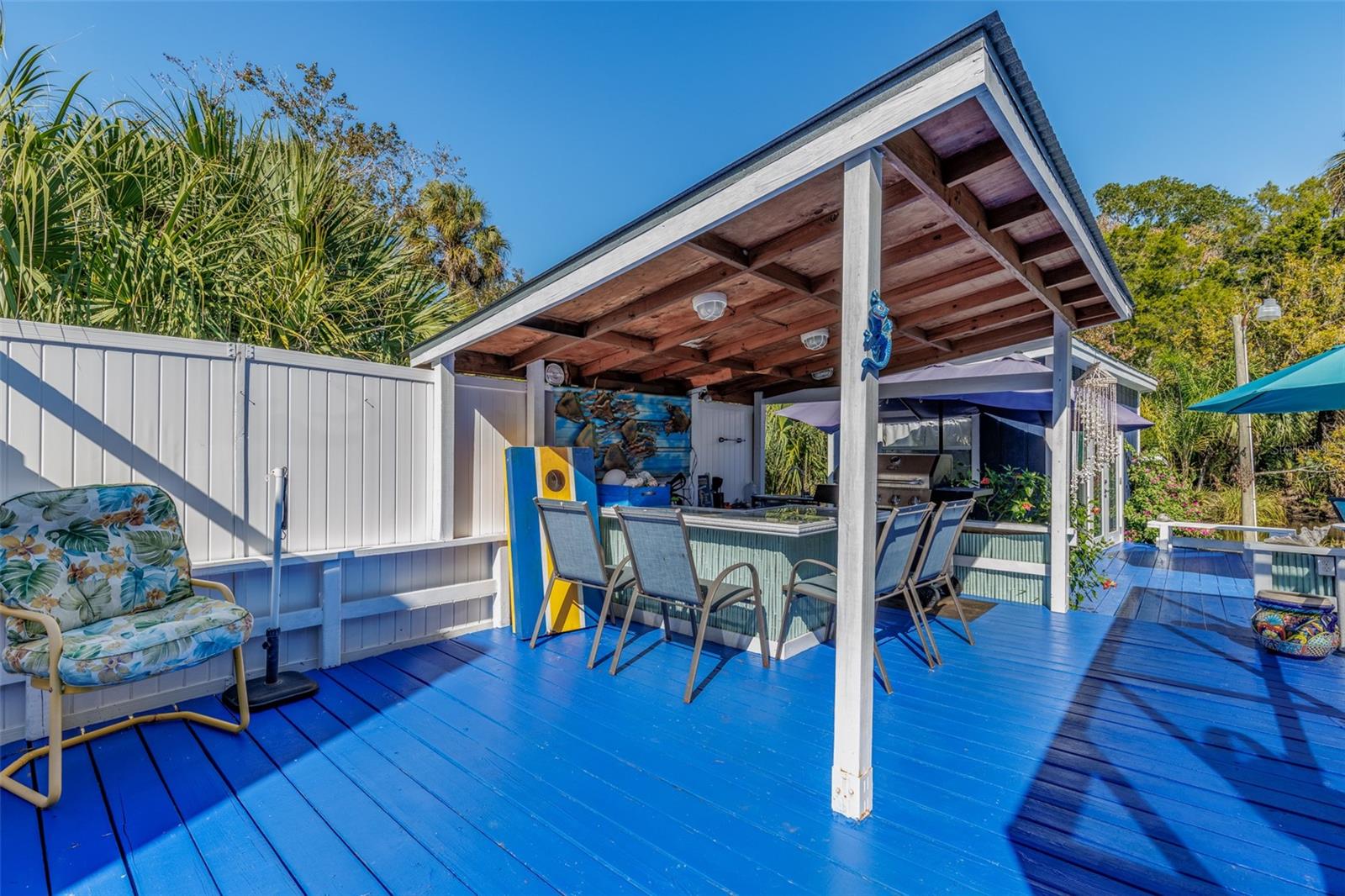 Image 31 of 59 For 9781 Halls River Road