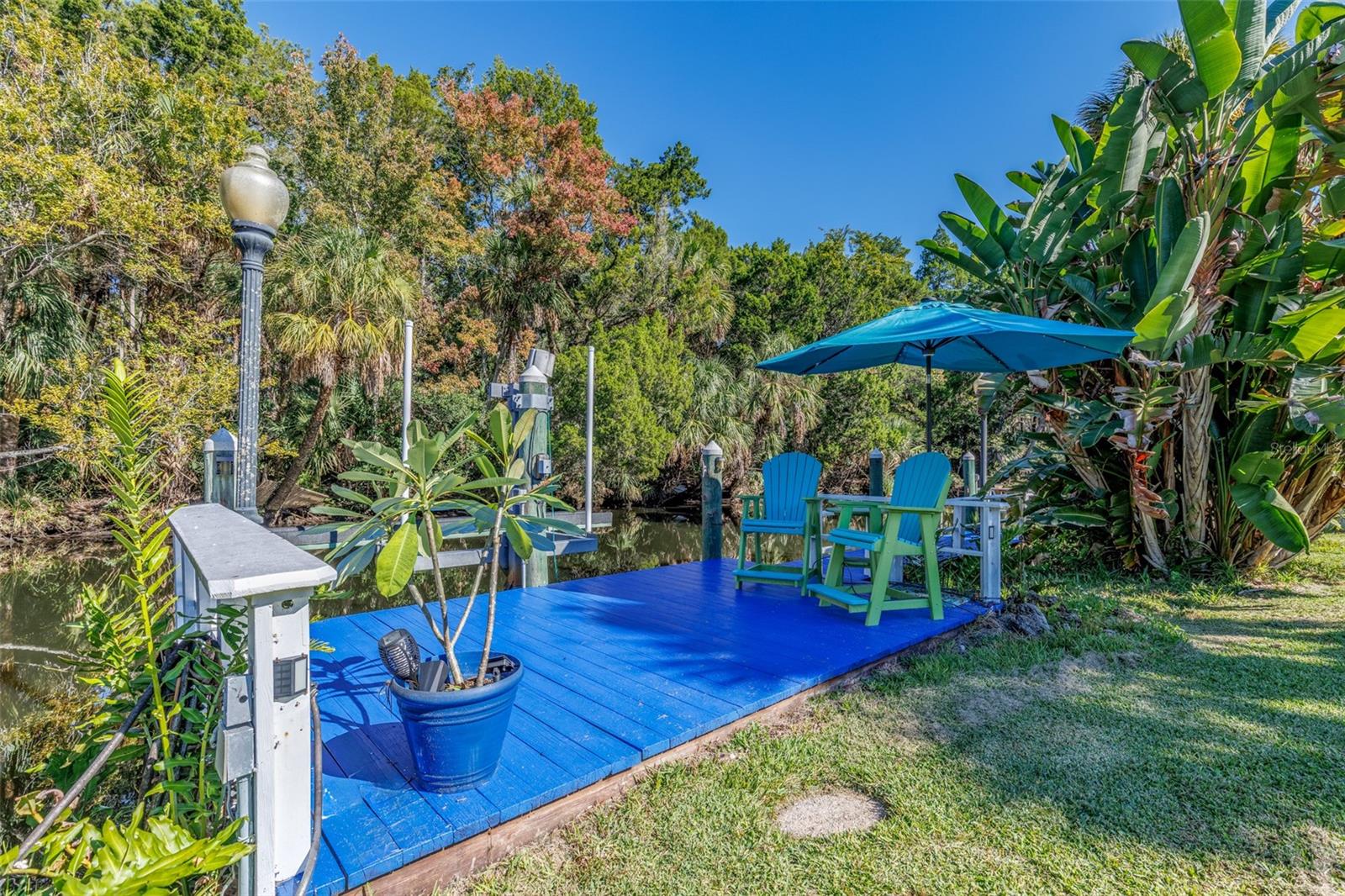 Image 36 of 59 For 9781 Halls River Road