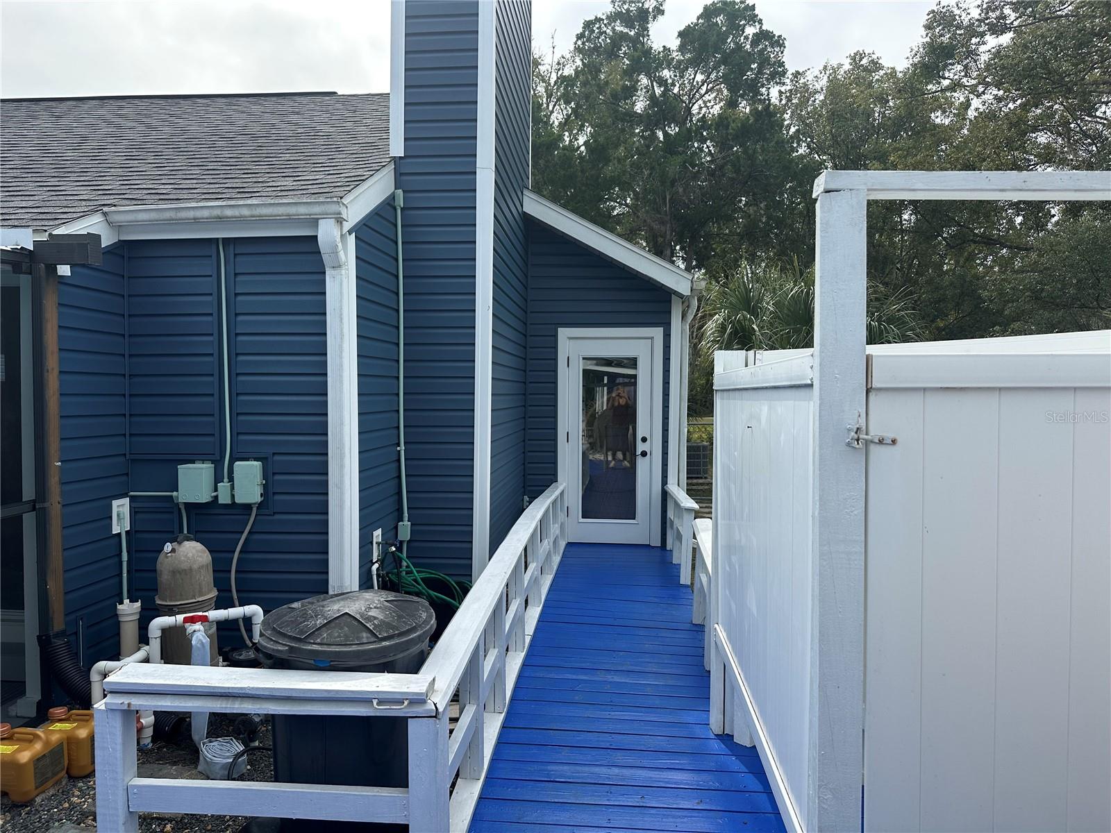 Image 55 of 59 For 9781 Halls River Road