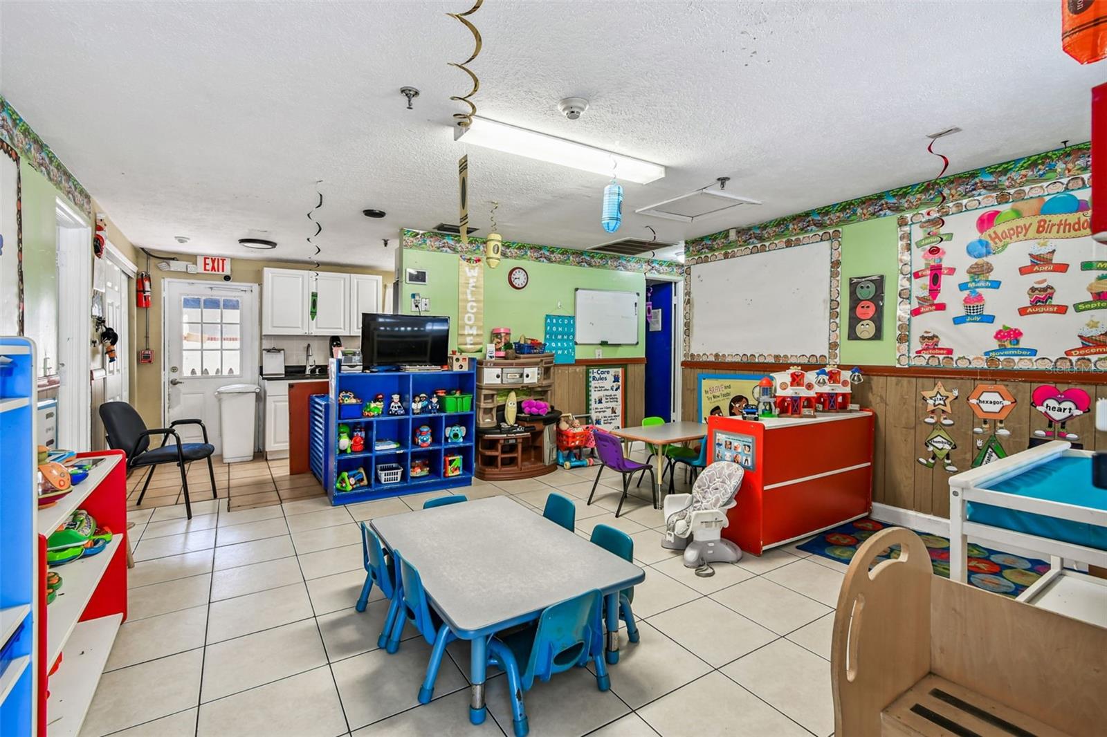 Image 11 of 74 For 9912 Myrtle Street