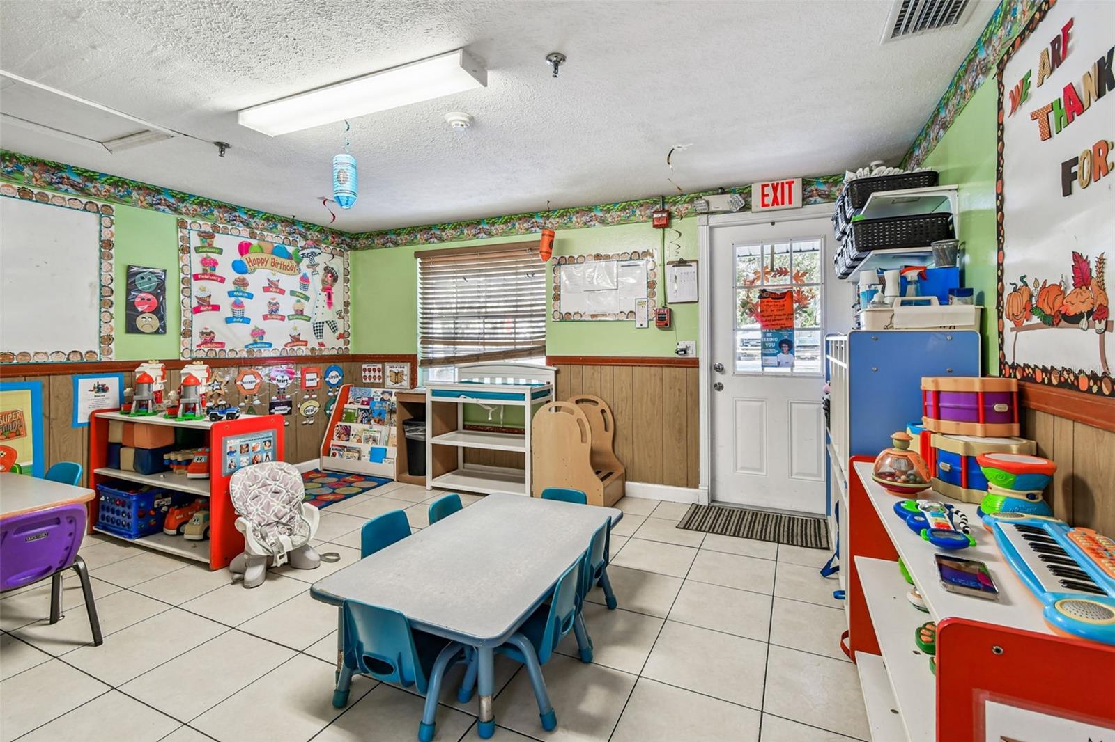 Image 14 of 74 For 9912 Myrtle Street