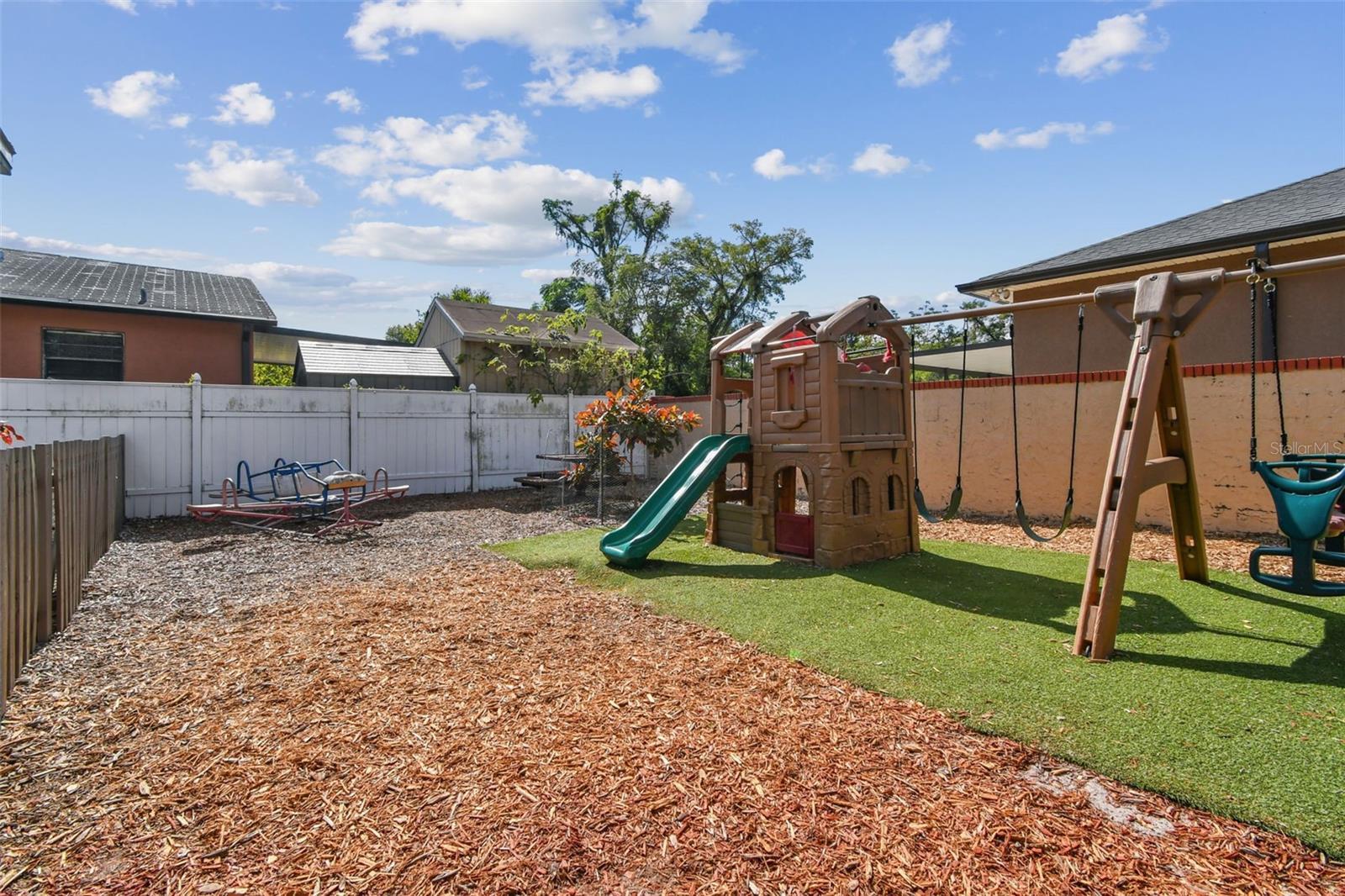 Image 34 of 74 For 9912 Myrtle Street