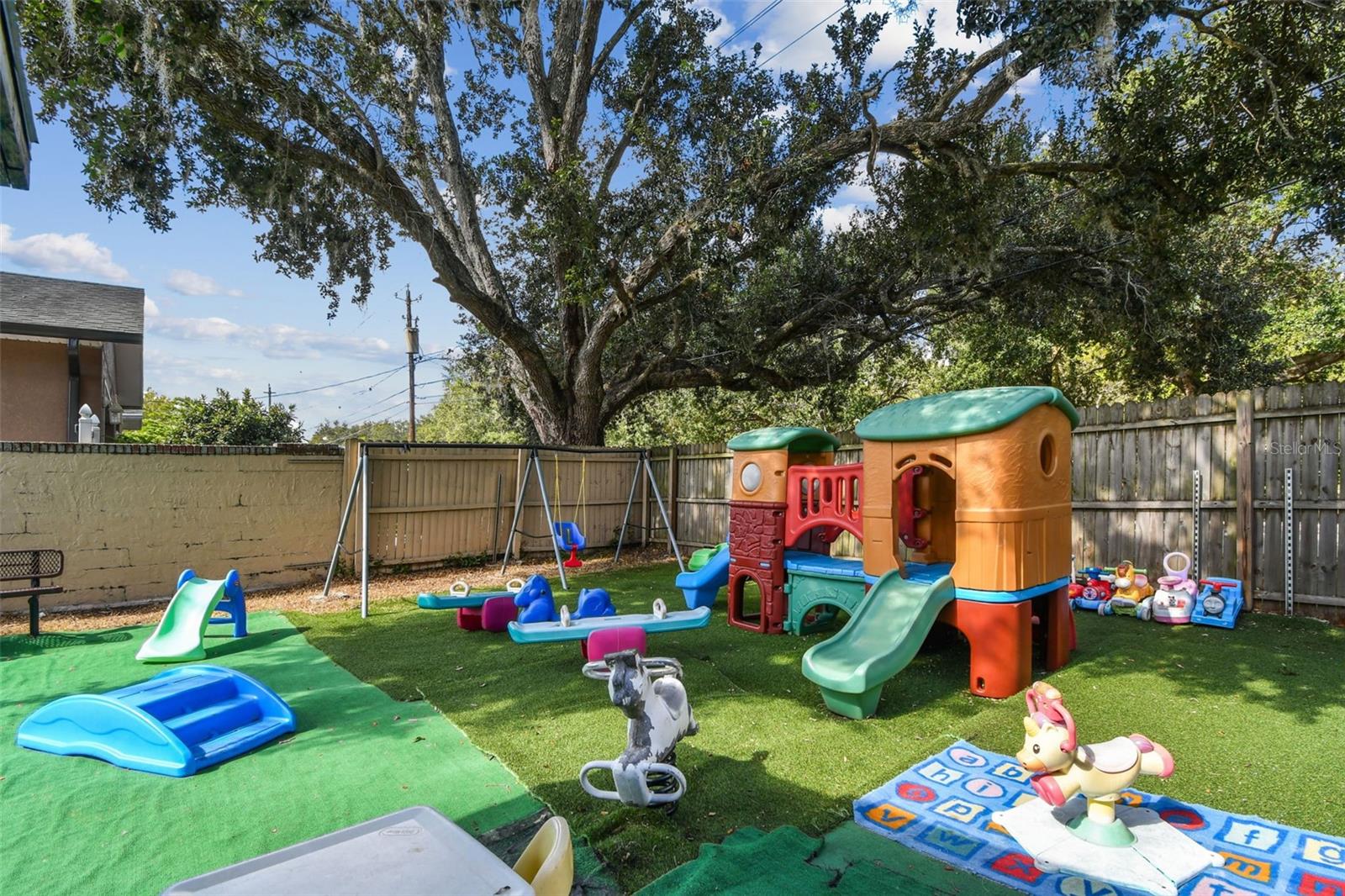 Image 48 of 74 For 9912 Myrtle Street