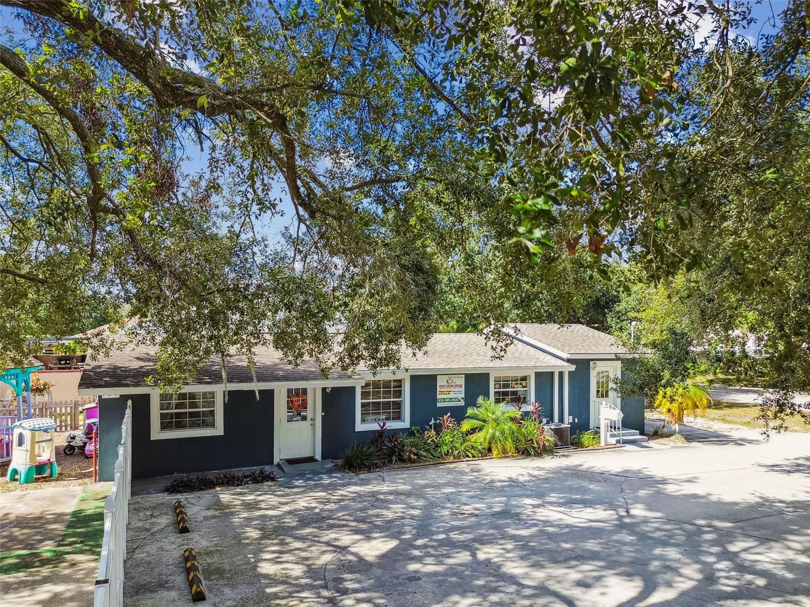 Image 53 of 74 For 9912 Myrtle Street