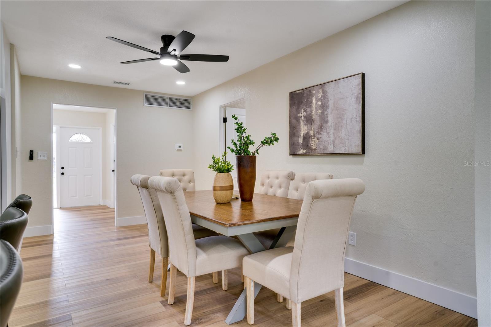 Image 10 of 42 For 6923 16th Avenue N