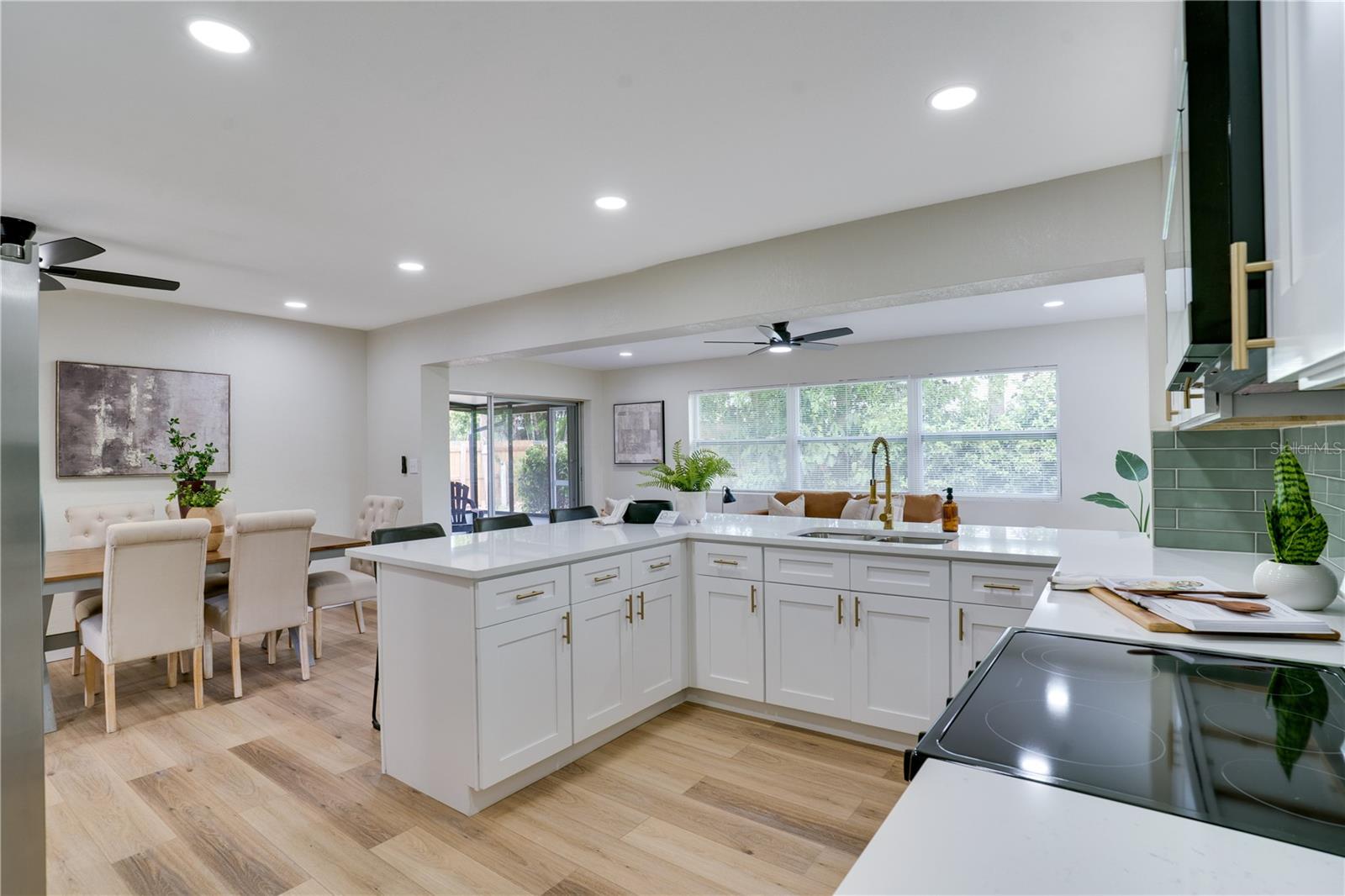 Image 12 of 42 For 6923 16th Avenue N