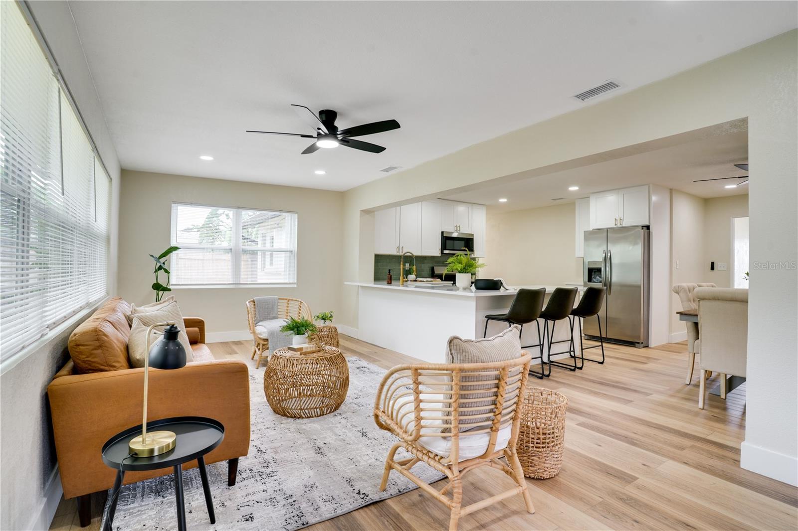 Image 15 of 42 For 6923 16th Avenue N